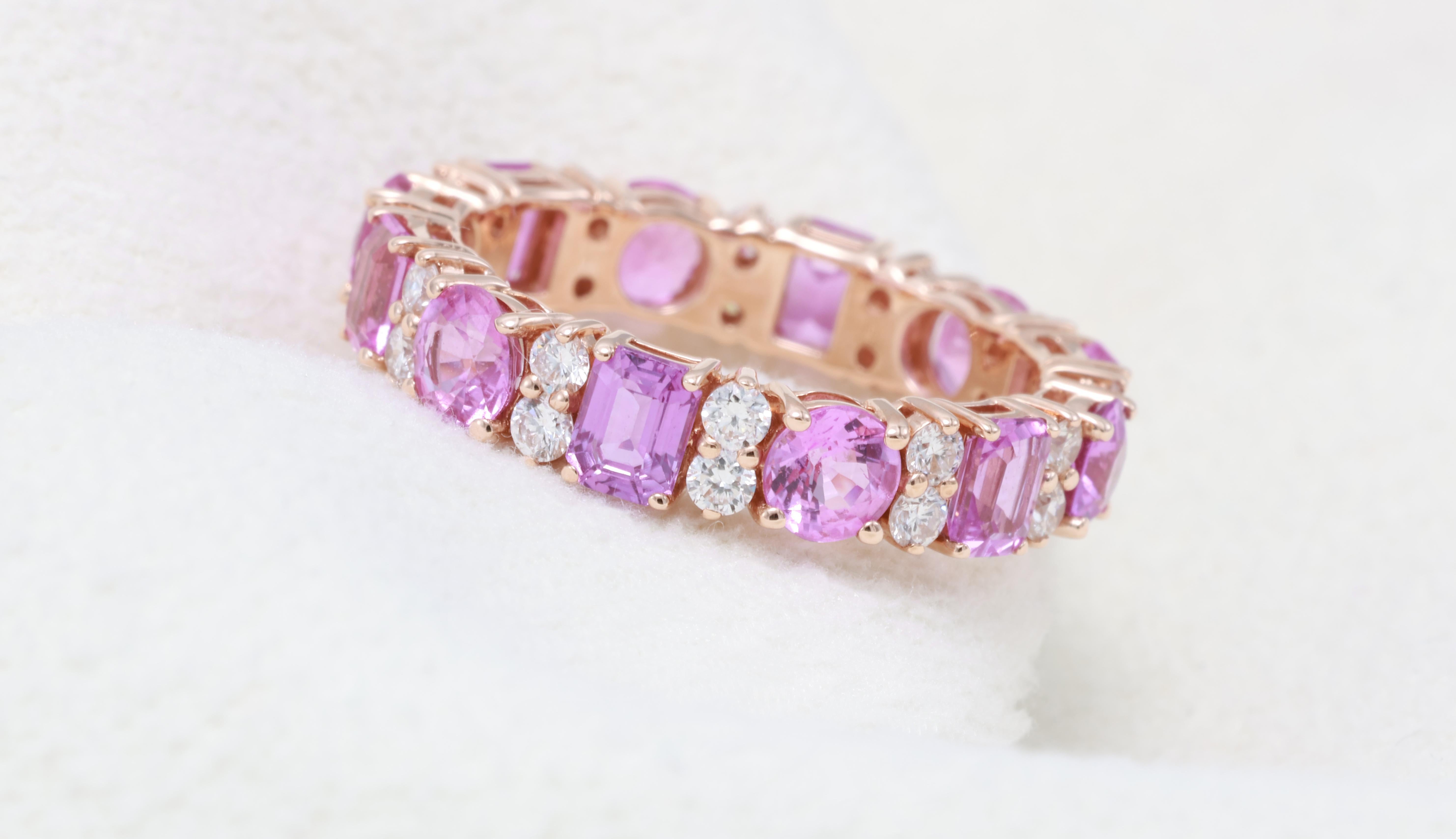 Ottagono Anello di diamanti con zaffiro rosa naturale violaceo certificato GRA da 3.50 carati in vendita