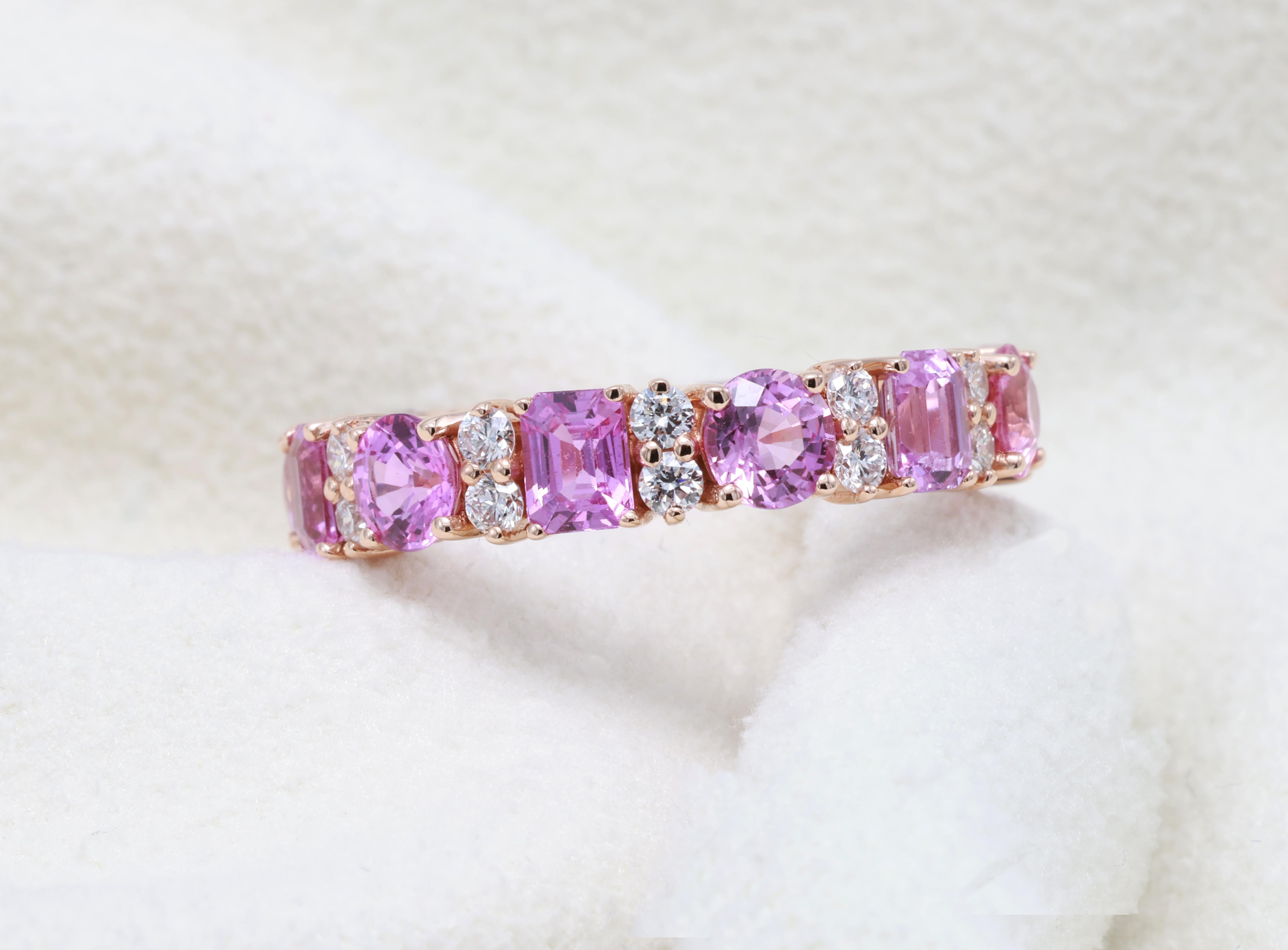 da uomo o donna Anello di diamanti con zaffiro rosa naturale violaceo certificato GRA da 3.50 carati in vendita