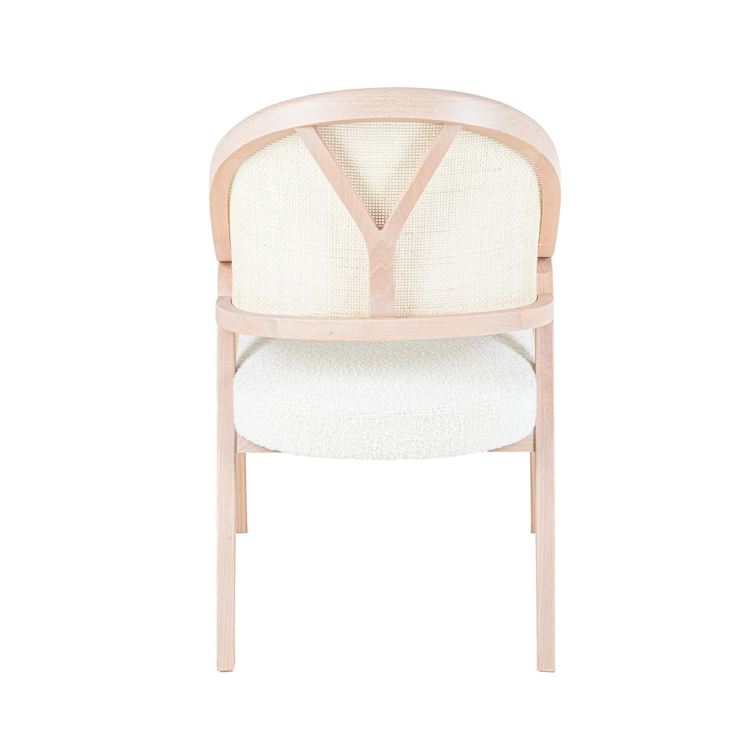 Grace-Stuhl, Rückenlehne aus massiver Esche/Schilfrohr, Struktur aus Buche mit gebeizter Oberfläche (Handgefertigt) im Angebot