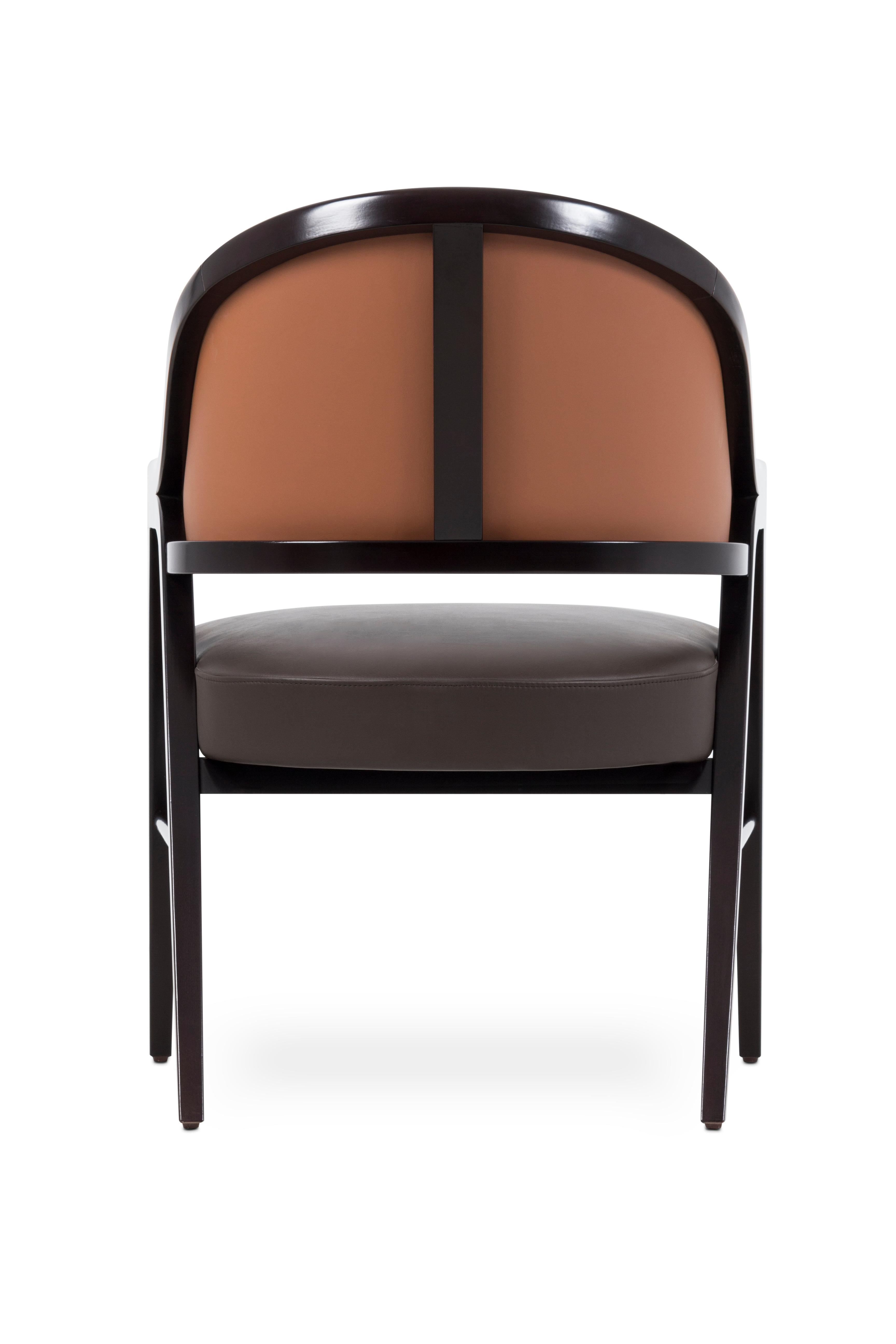 Portuguese Grace dining chair in leather For Sale