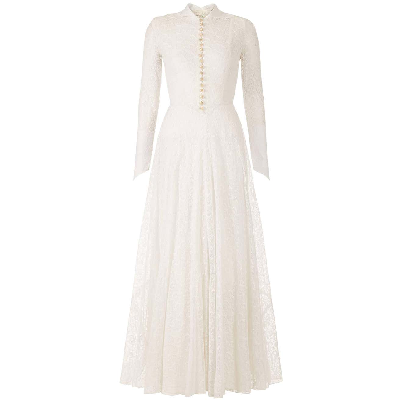 Grace Kelly Style 1950s White Lace Bridal Gown With Pearl Buttons For ...