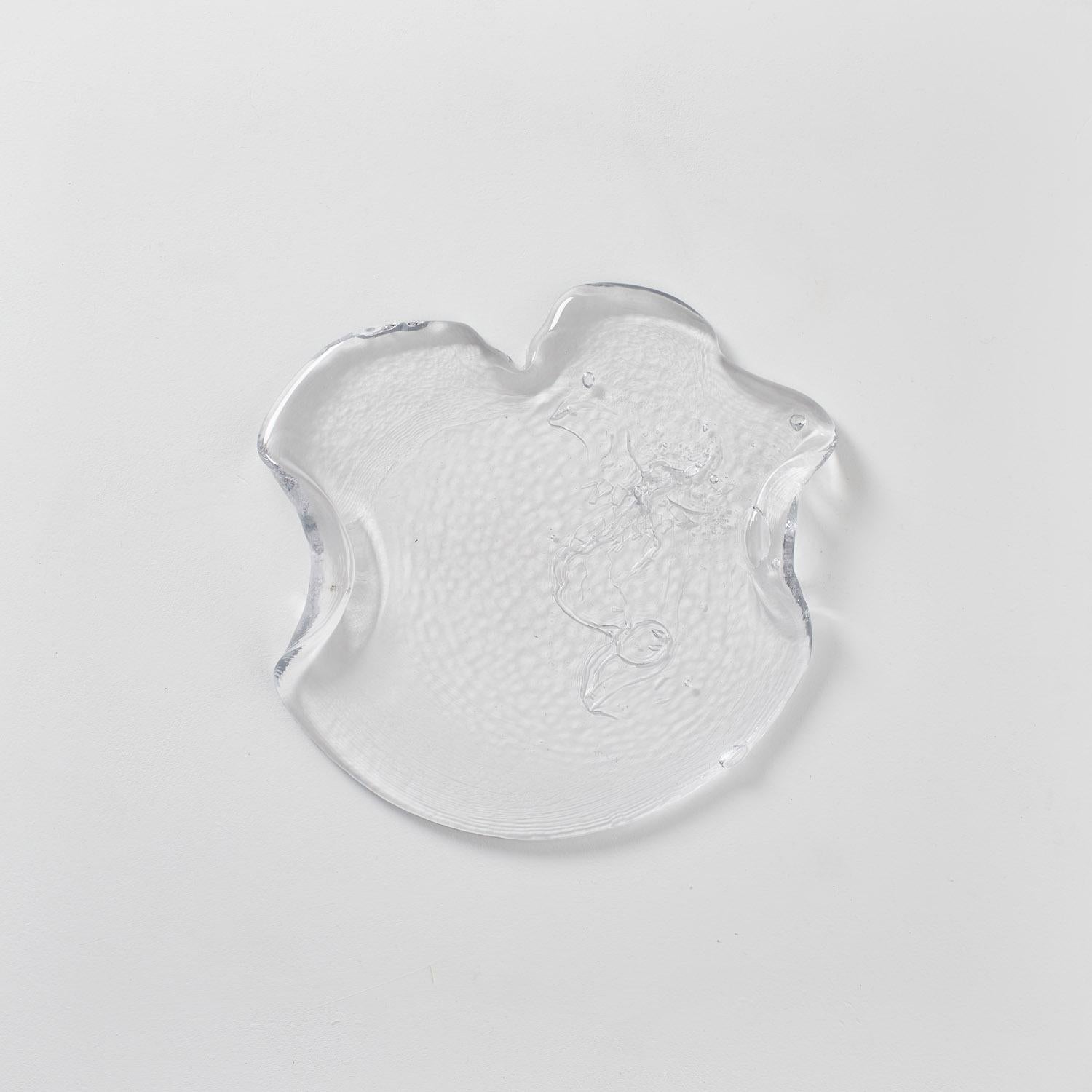 Plateau « N°7 » Grace Prince Held Absence, Royaume-Uni, 2025  Edition de 10 en vente 4