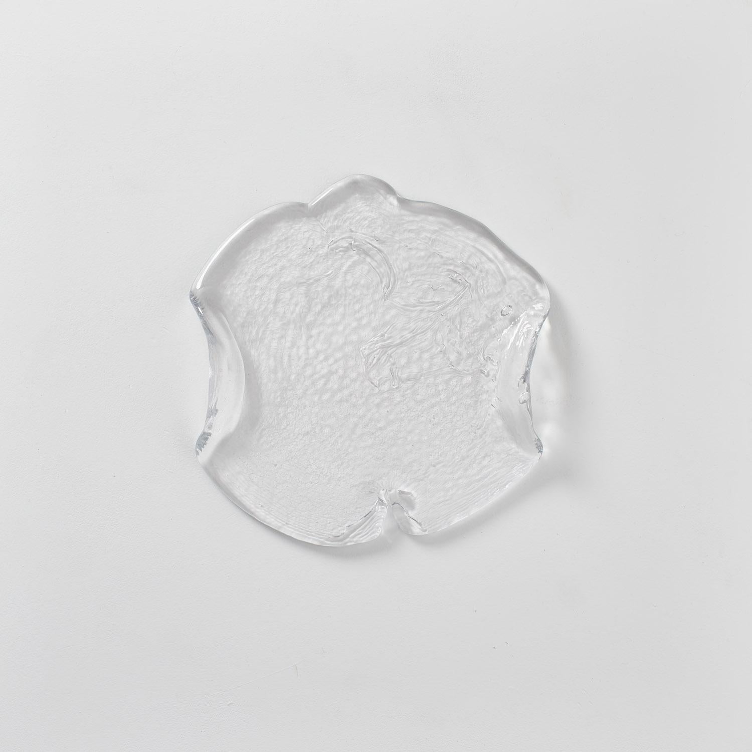 Plateau « N°7 » Grace Prince Held Absence, Royaume-Uni, 2025  Edition de 10 en vente 6