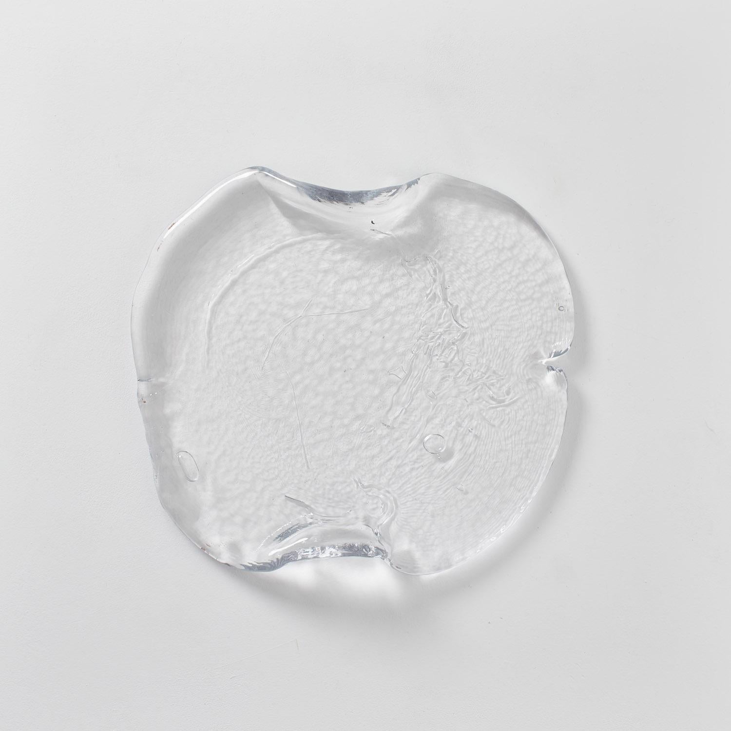 Plateau « N°7 » Grace Prince Held Absence, Royaume-Uni, 2025  Edition de 10 en vente 1