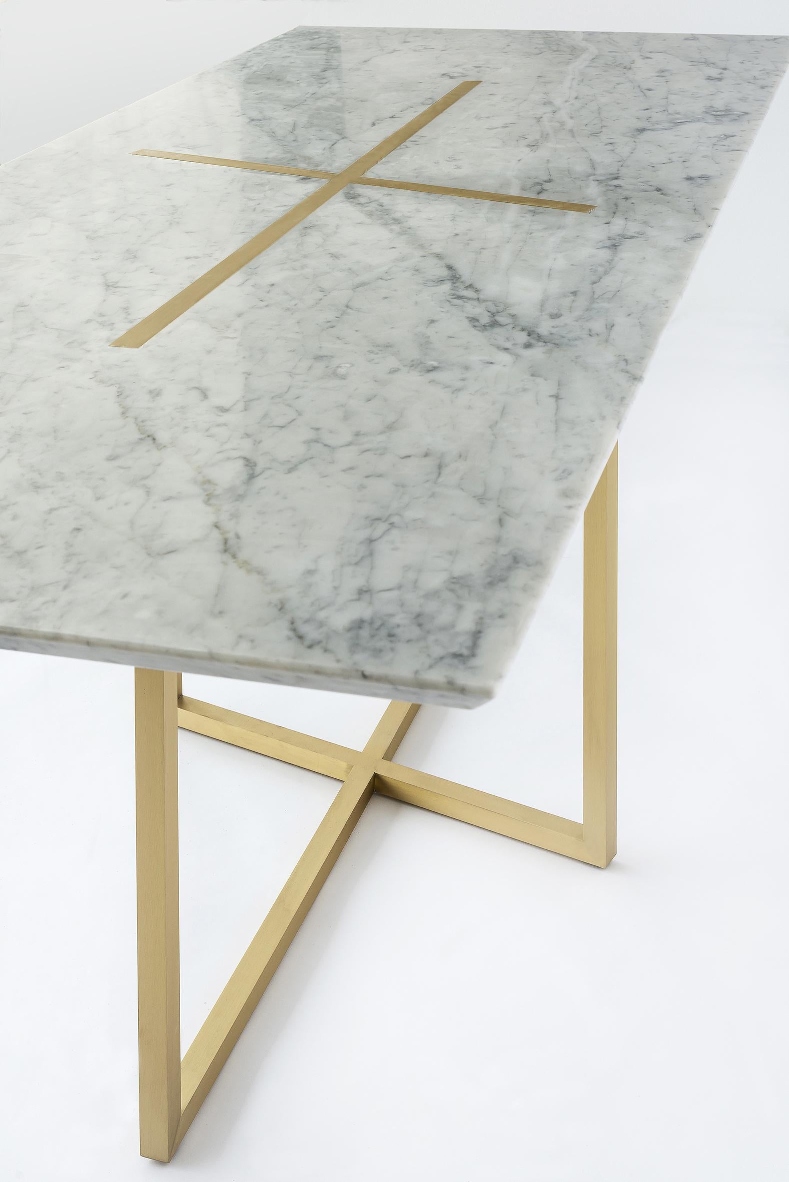 Other Grace Table in Brass and Carrara Marble, Made in Italy For Sale