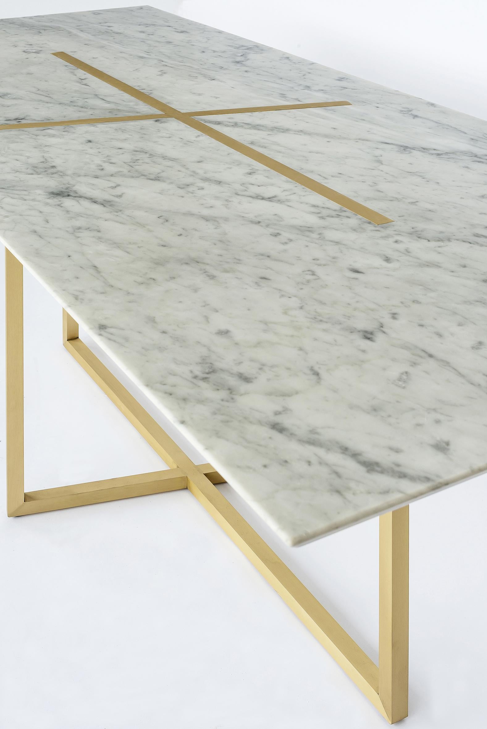 Italian Grace Table in Brass and Carrara Marble, Made in Italy For Sale