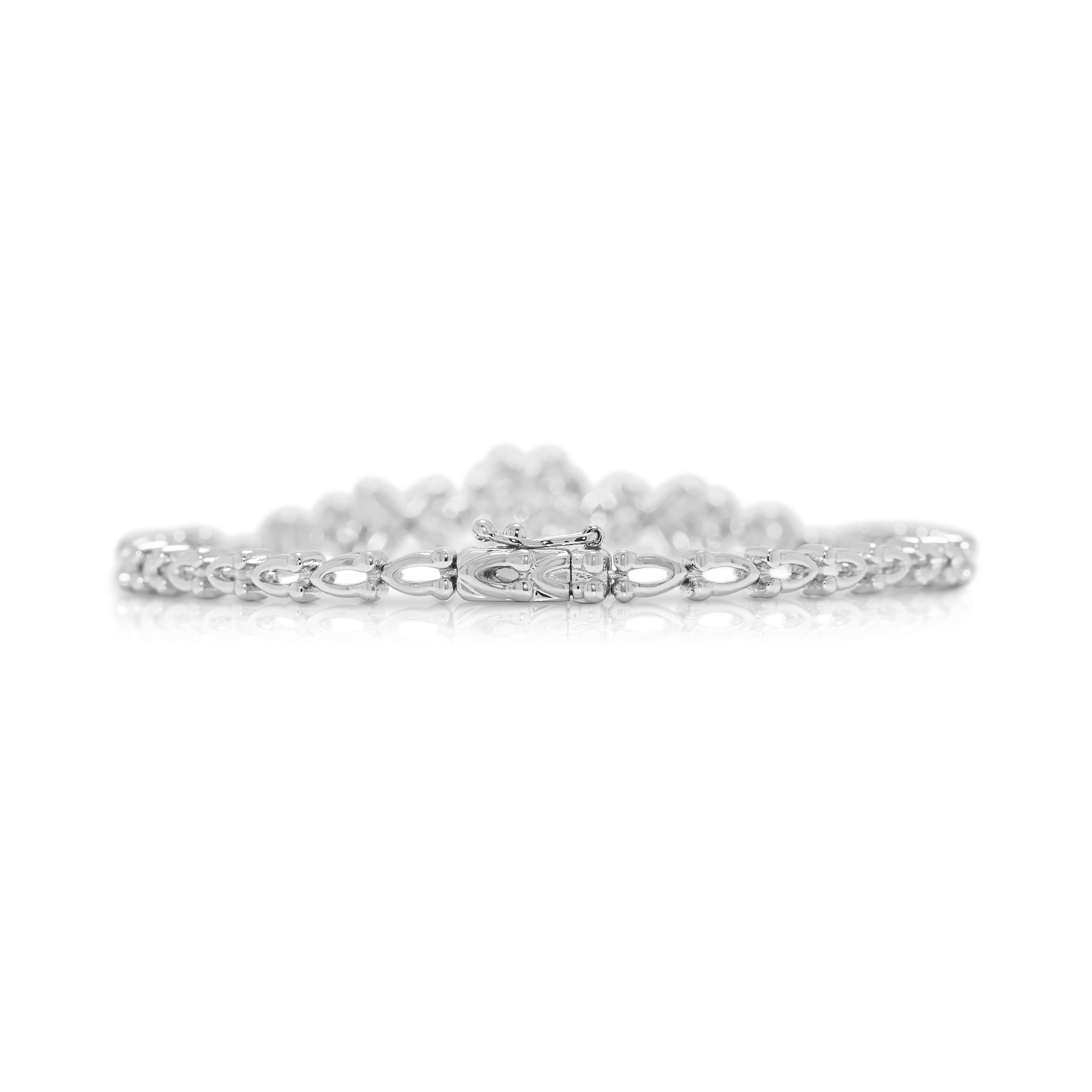 Graceful 0.41ct Natural Diamond Floral Bracelet in 18K White Gold For Sale 2