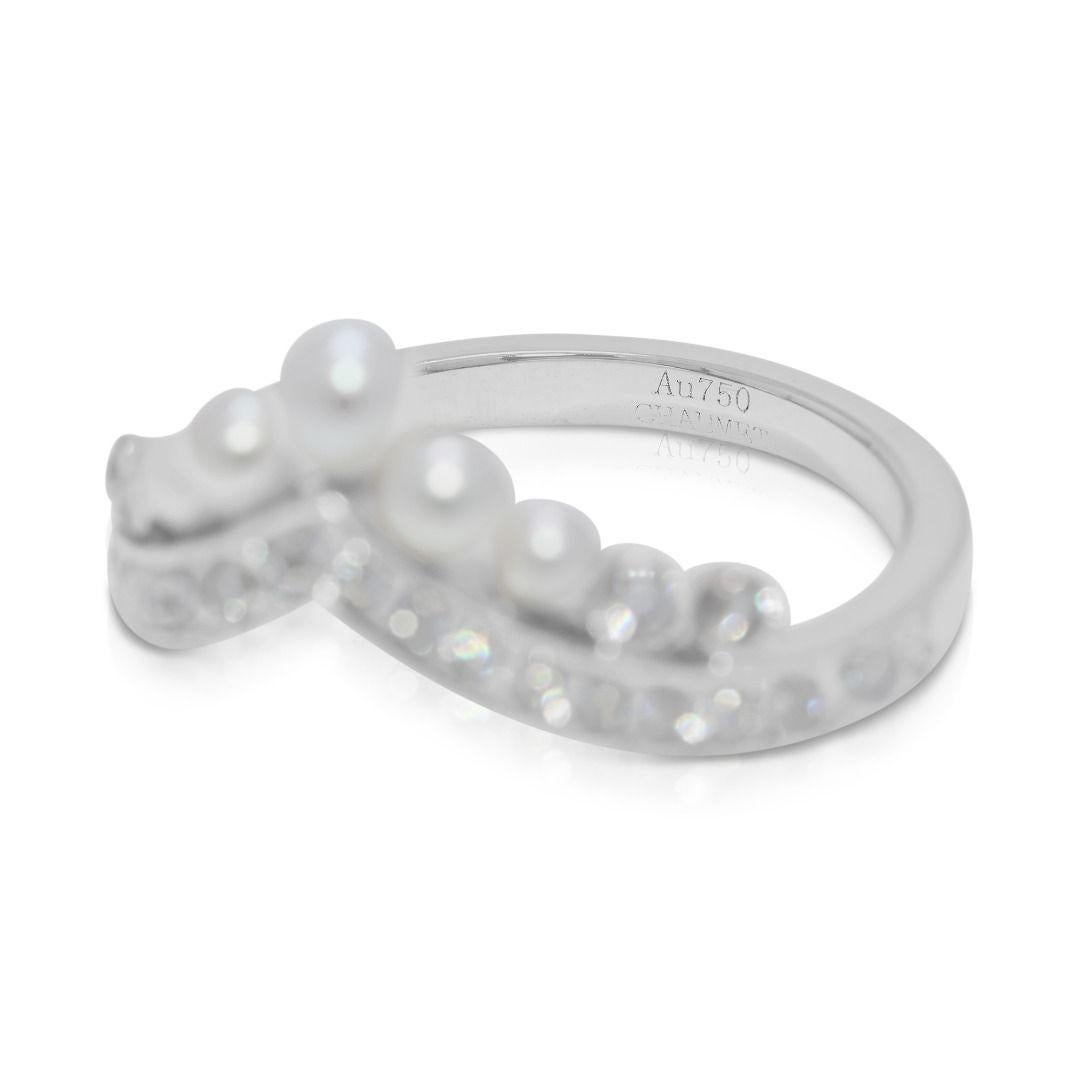 Grazioso anello con diamante naturale da 0,88 carati e perla Chevron in oro bianco 18 carati In condizioni ottime in vendita a רמת גן, IL