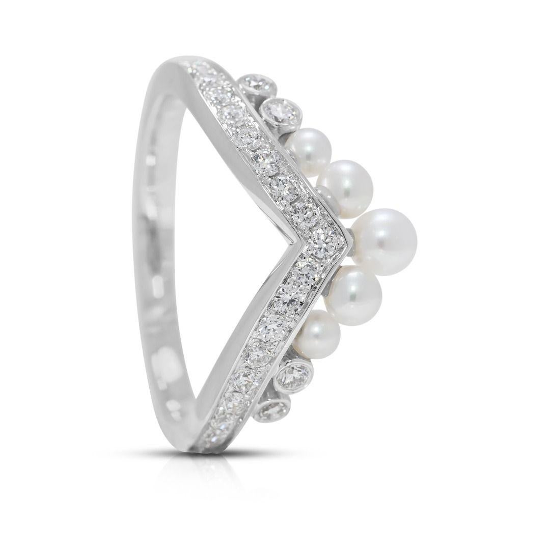 da uomo o donna Grazioso anello con diamante naturale da 0,88 carati e perla Chevron in oro bianco 18 carati in vendita