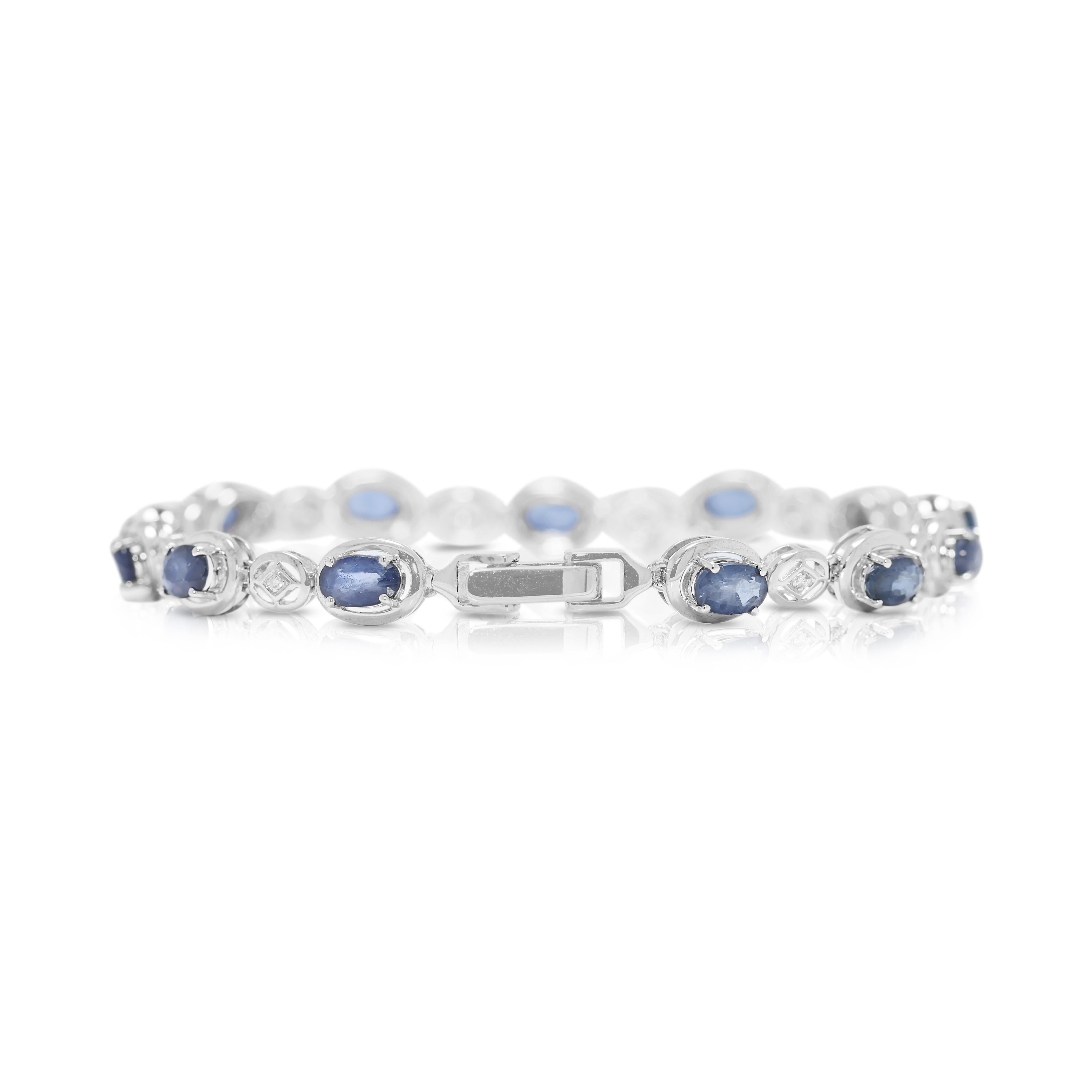 Taglio rotondo Grazioso bracciale con zaffiro e diamante naturale da 3,2 carati in oro bianco 18 carati in vendita