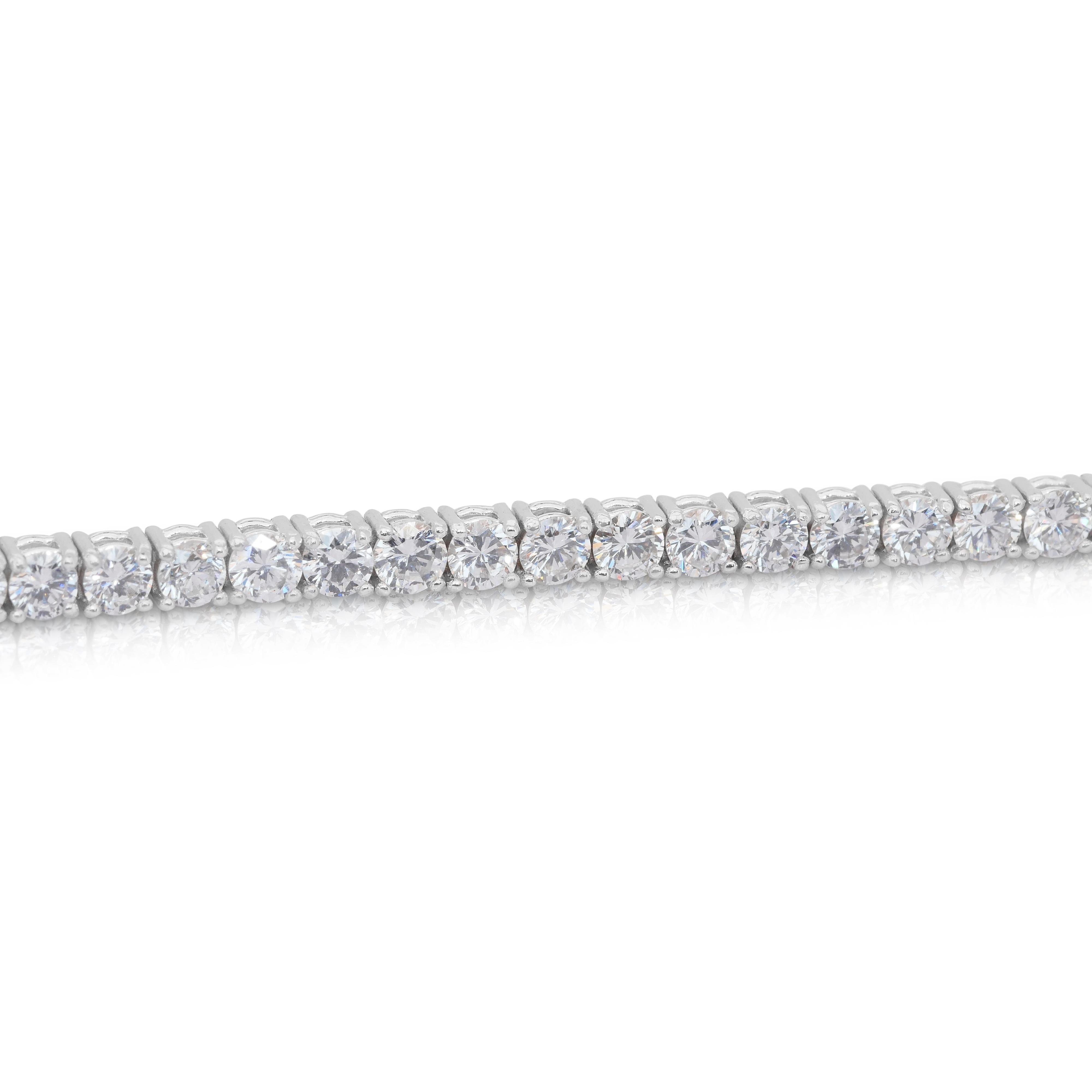 Elegante Pulsera de Tenis de Oro Blanco de 18k con Diamantes de 4,78 ct - Certificado IGI en venta 3