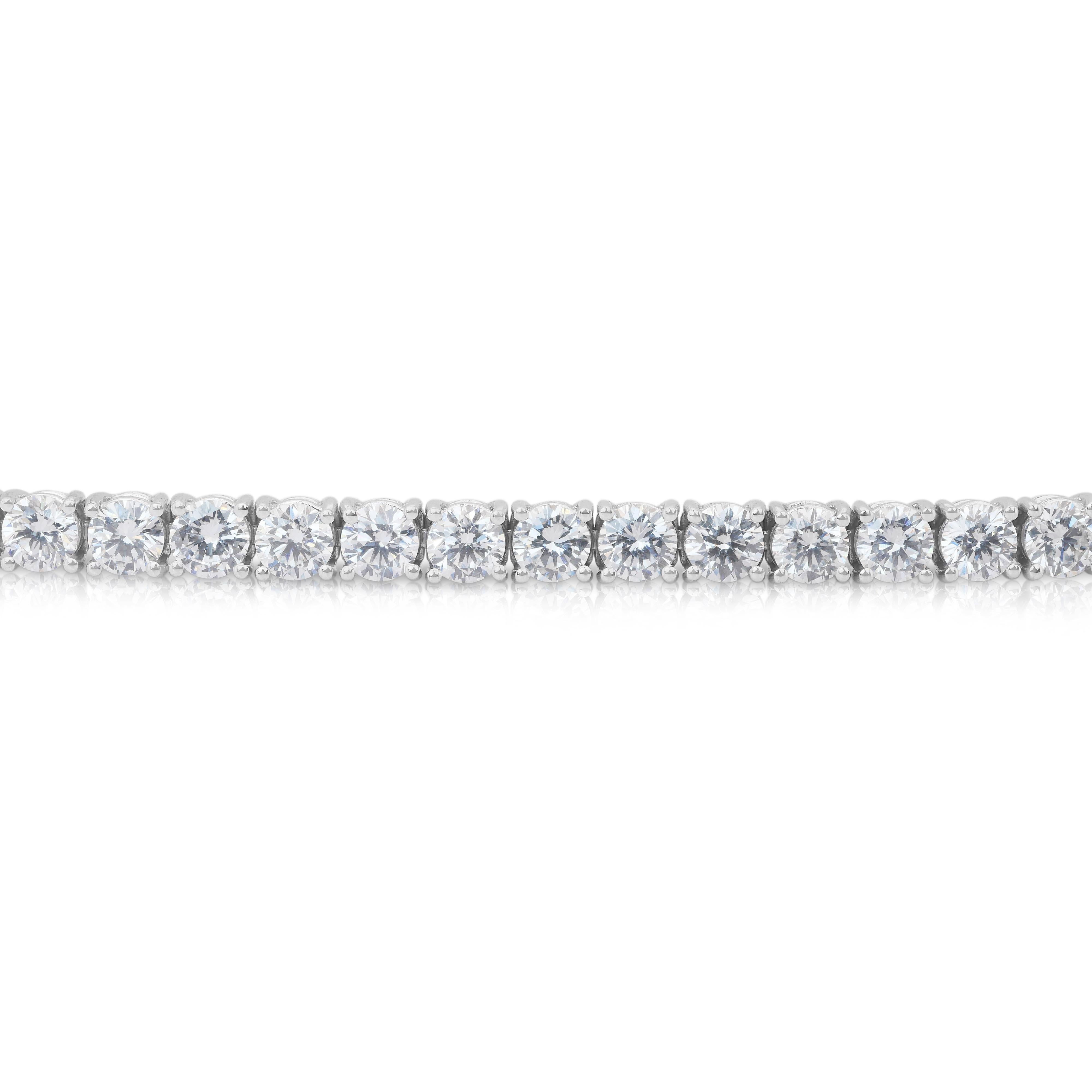Graceful 9.50ct Diamonds Tennis Bracelet in 18k White Gold - IGI Certified en venta 2