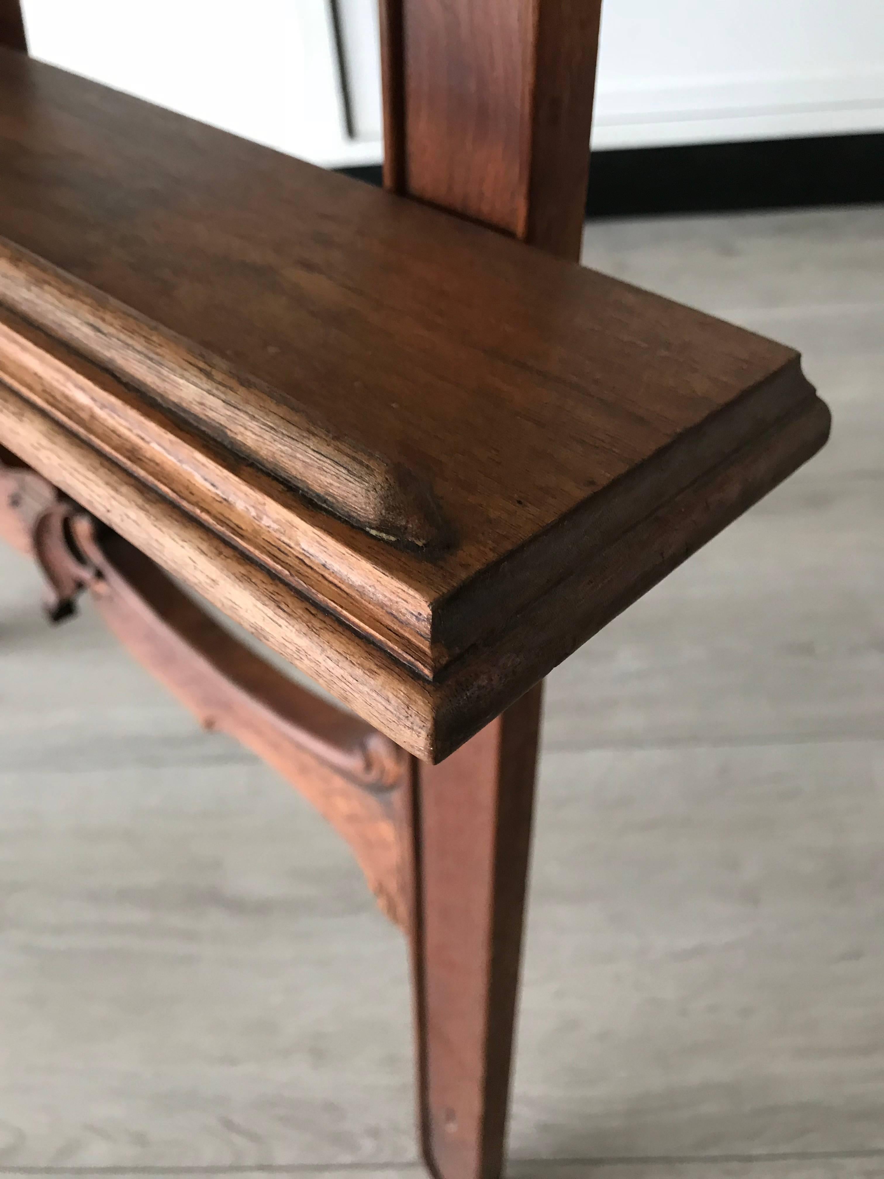 Italian Graceful Antique and All Handcrafted Walnut Floor Easel or Artist Display Stand