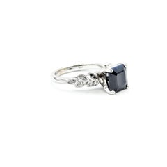Graceful Black Sapphire & Diamond Milgrain Ring in 14k White Gold
