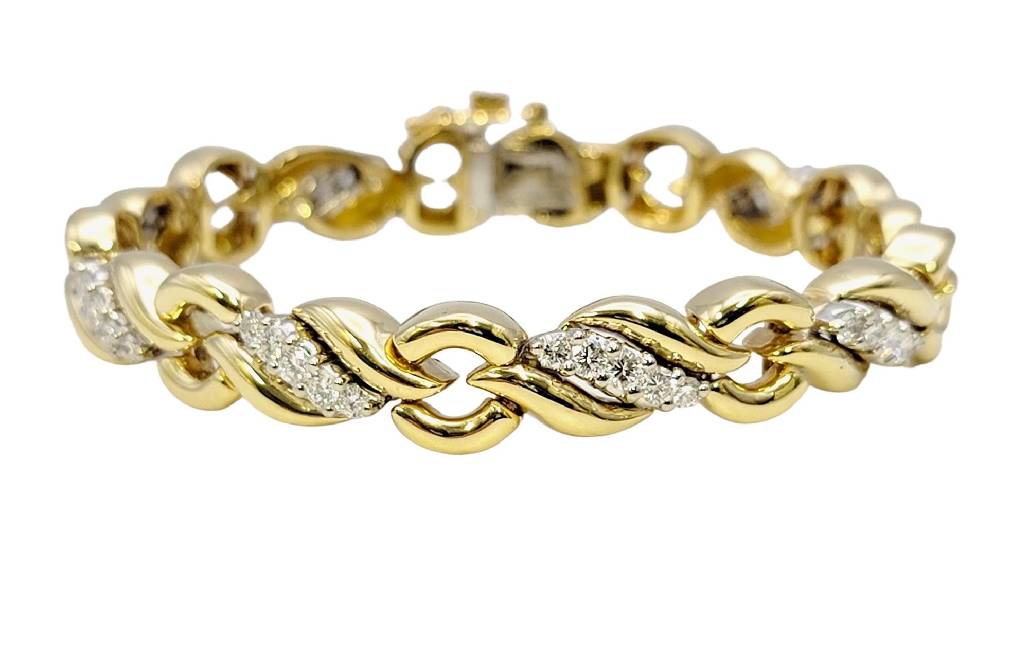 Contemporary Graceful Diamond Wave and Circle Link Bracelet 18 Karat Yellow and White Gold For Sale