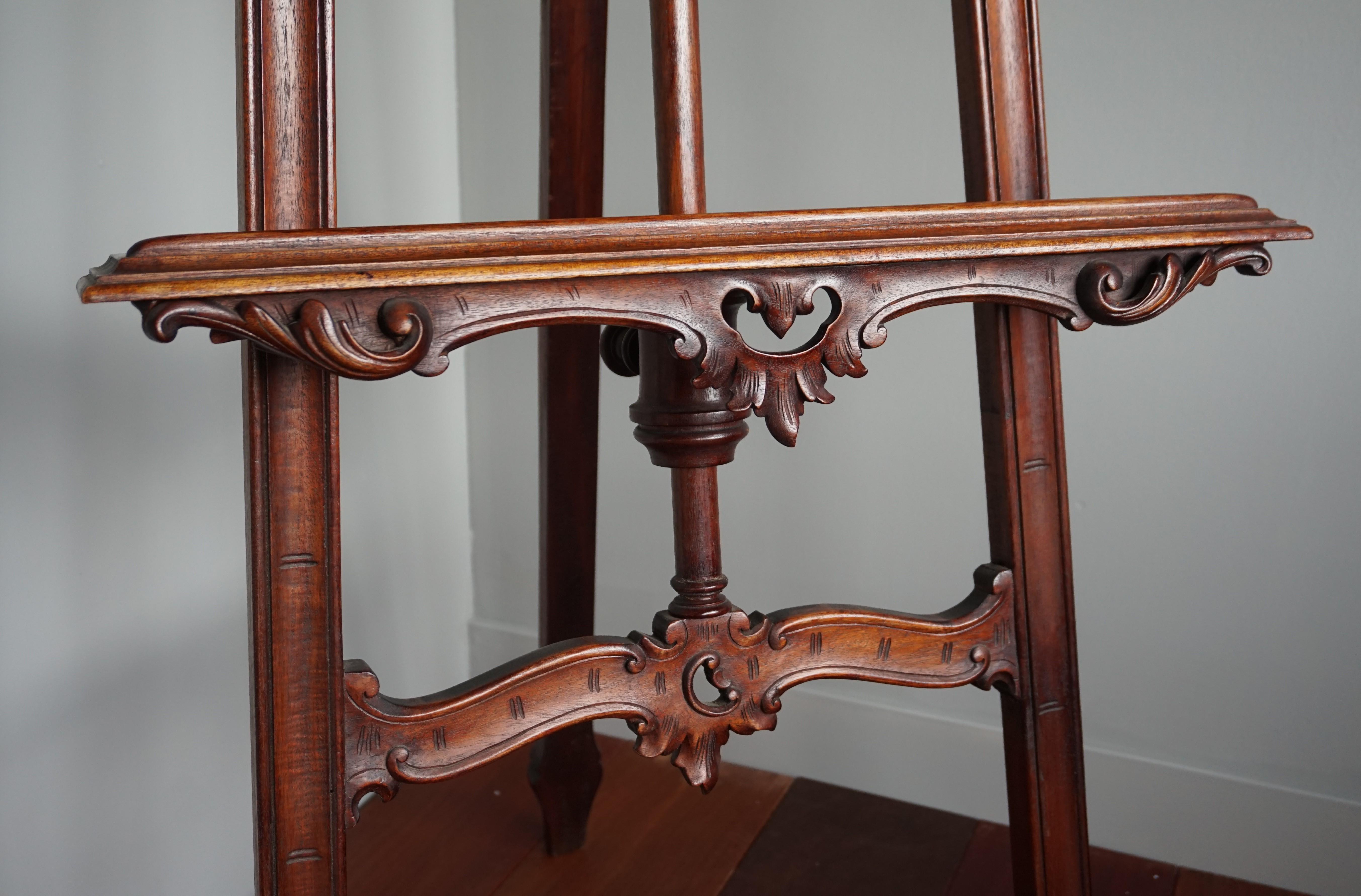 Hand-Carved Graceful & Hand Carved 20th Century Mahogany Floor Easel / Artist Display Stand