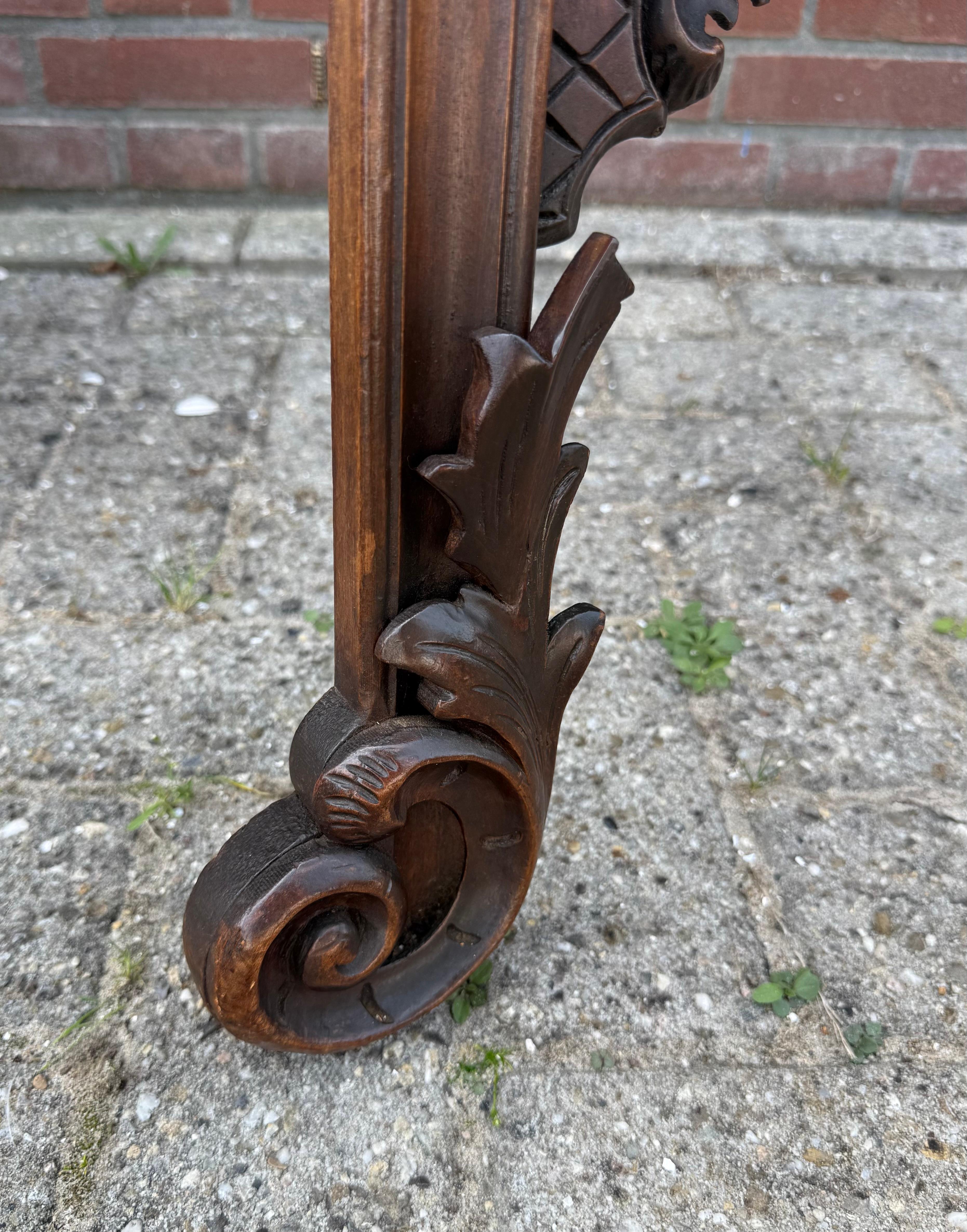 Graceful & Hand Carved Antique, Early 1900 Floor Easel / Artist Display Stand For Sale 7