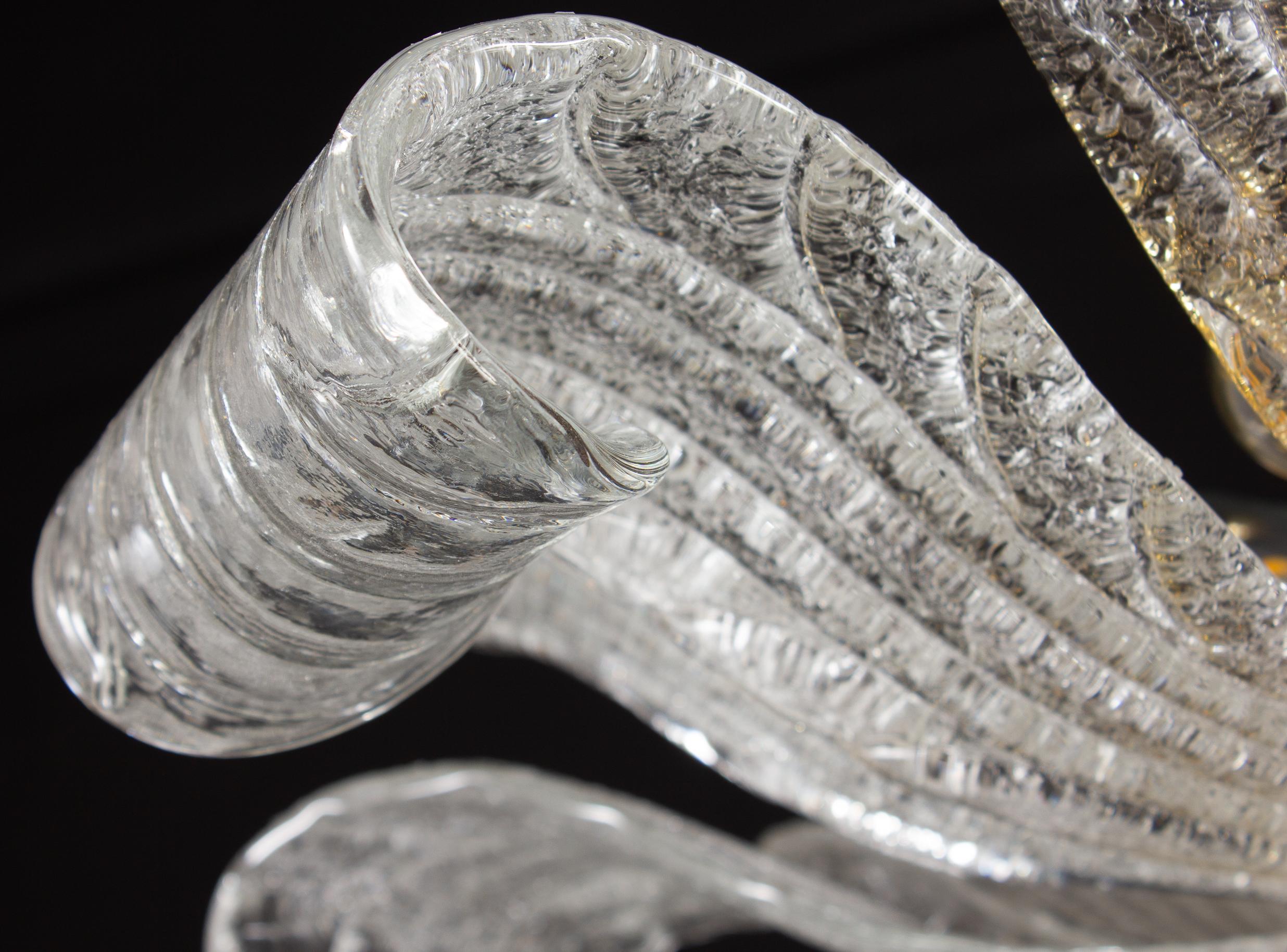 Gracieux luminaire encastré ou plafonnier en verre italien de Murano en vente 4