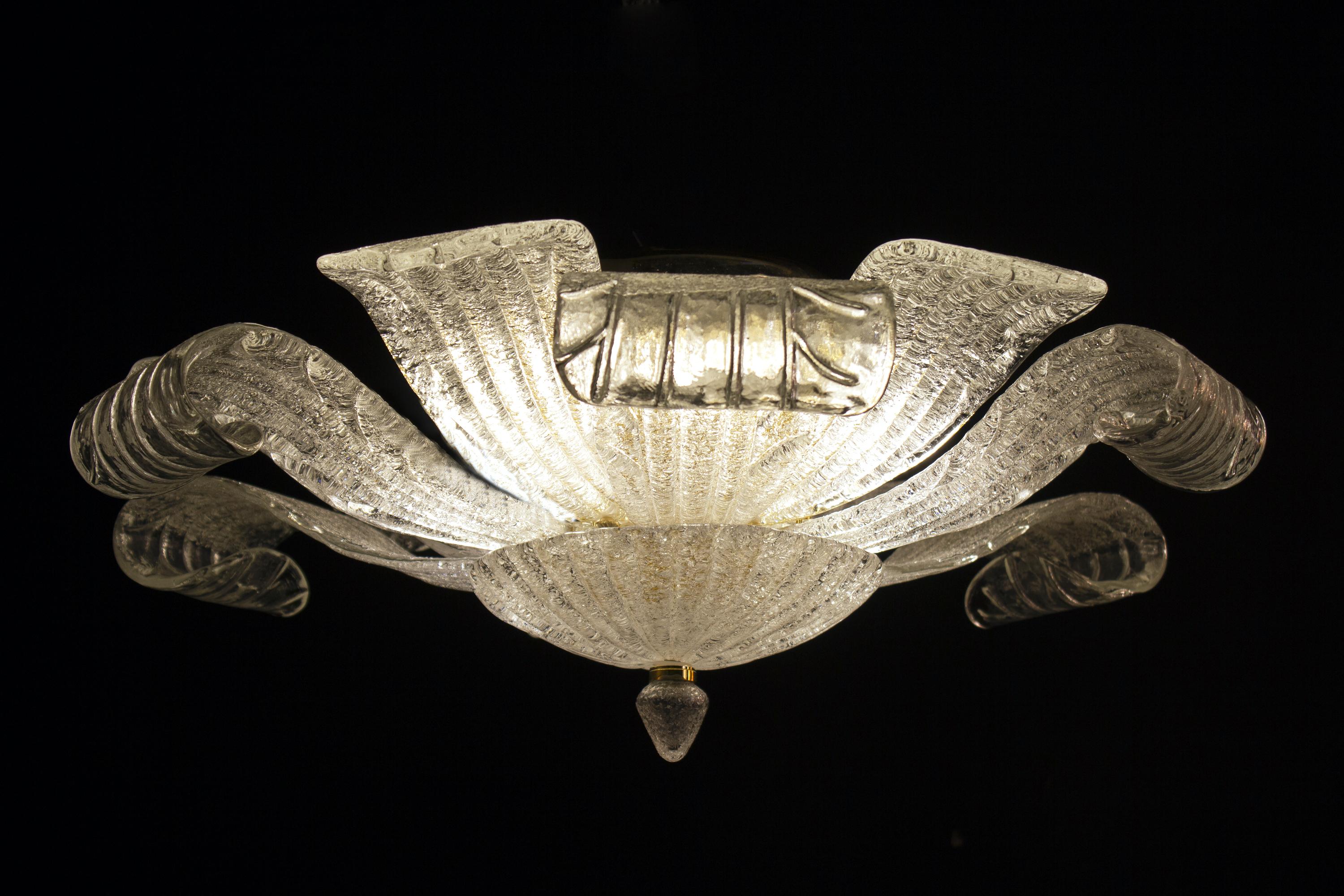 Gracieux luminaire encastré ou plafonnier en verre italien de Murano Excellent état - En vente à Rome, IT