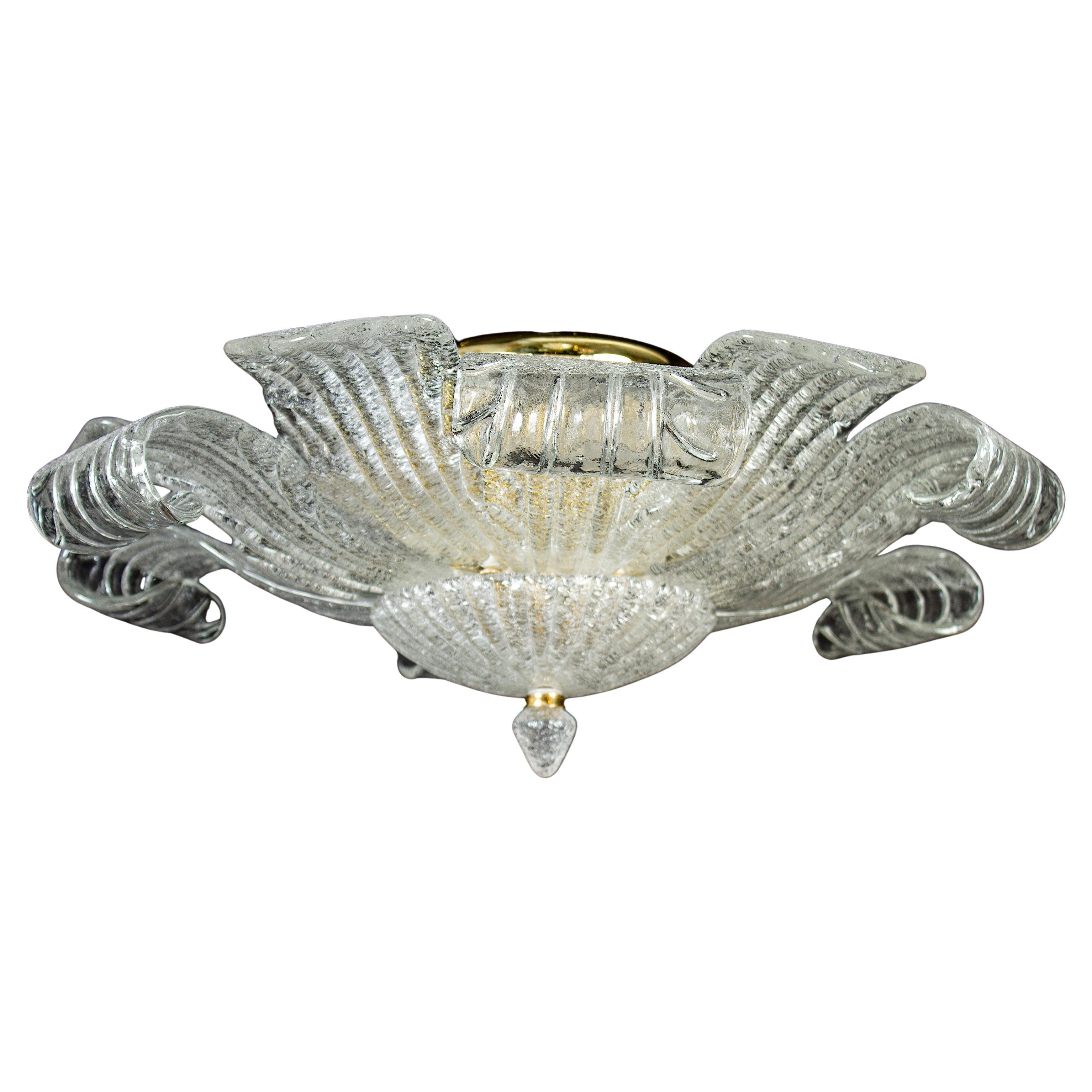 Gracieux luminaire encastré ou plafonnier en verre italien de Murano