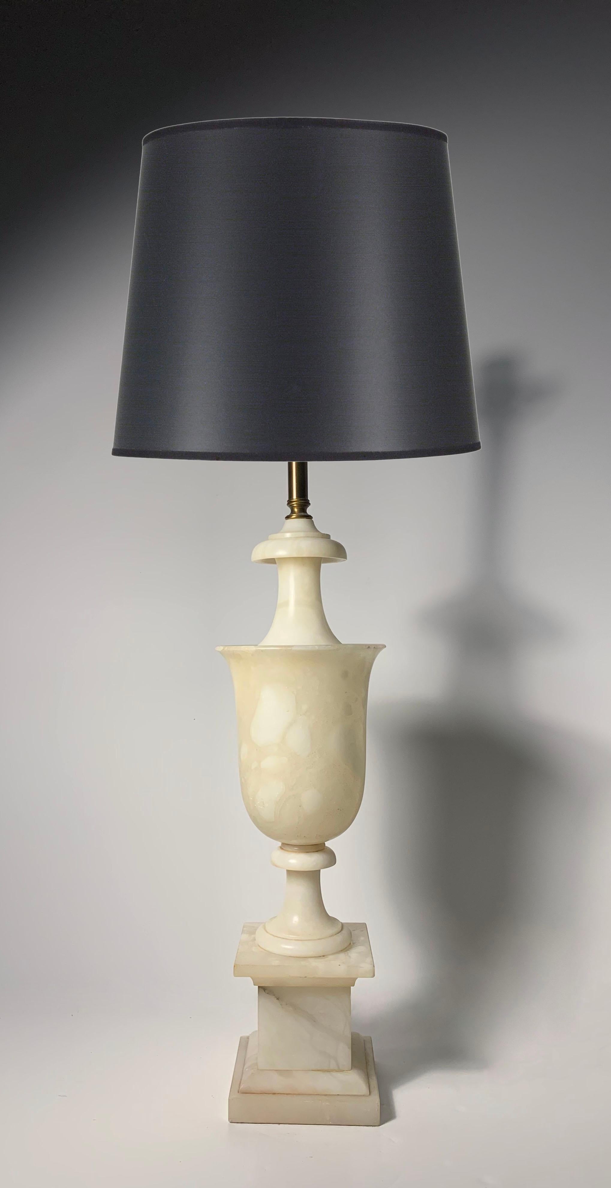 Graceful Italian NeoClassical Alabaster Bell Shaped Urn Lamp

more photos available. 
some wear to the alabaster. 

Shade not included.

32