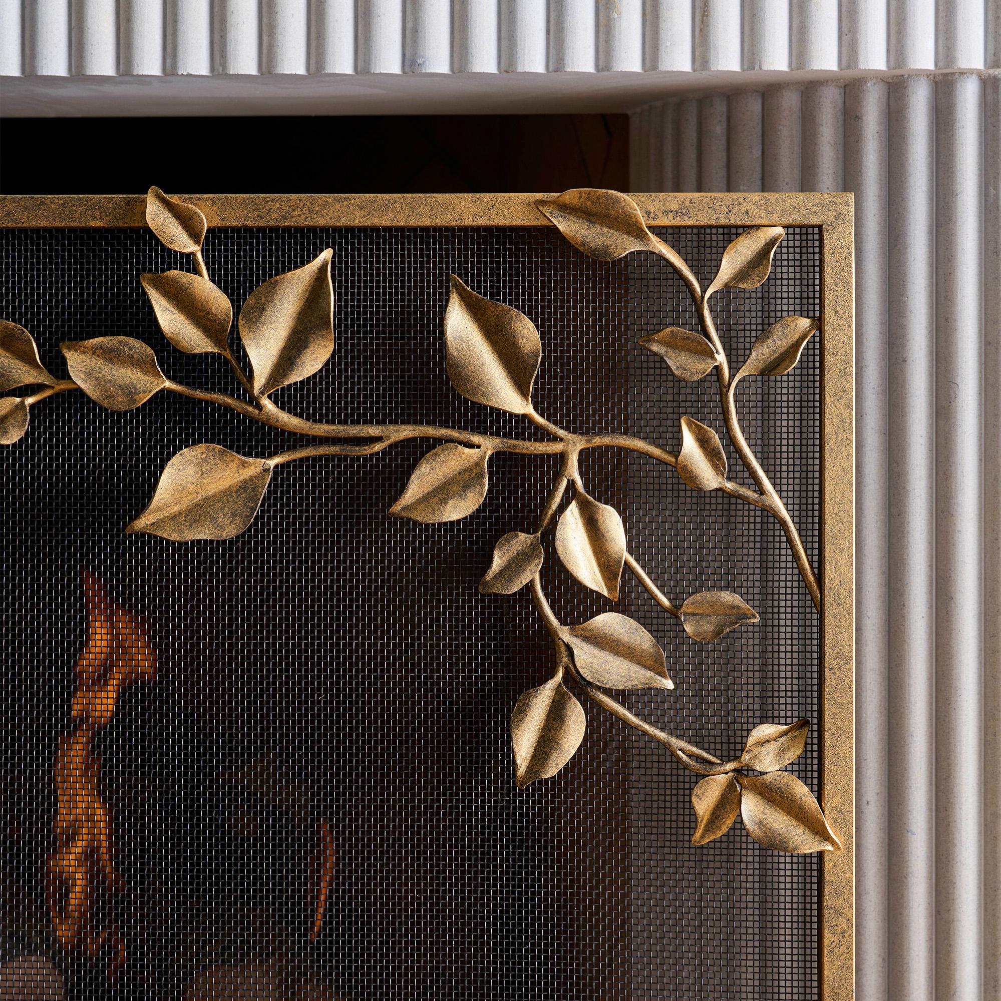 Pare-feu Graceful Leaves en tabac en vente 1