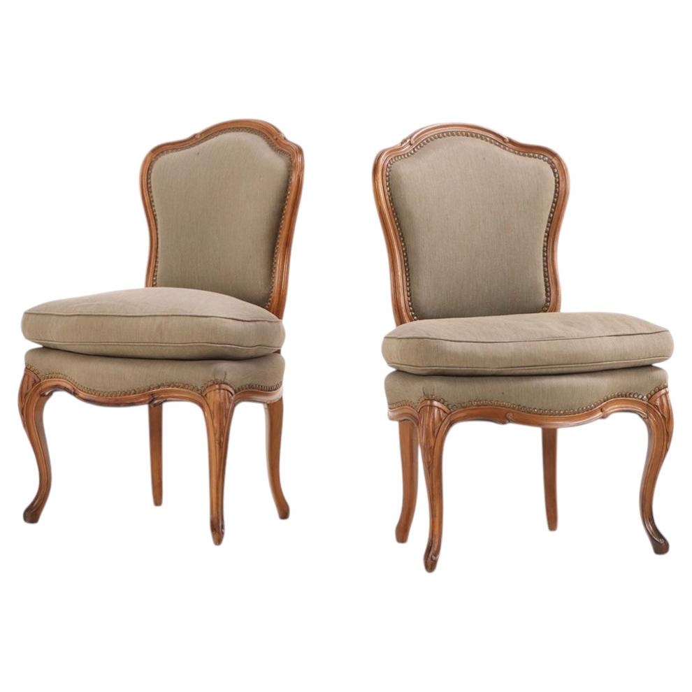 Anmutiges Paar Beistellstühle im Stil Louis XV, um 1930. im Angebot
