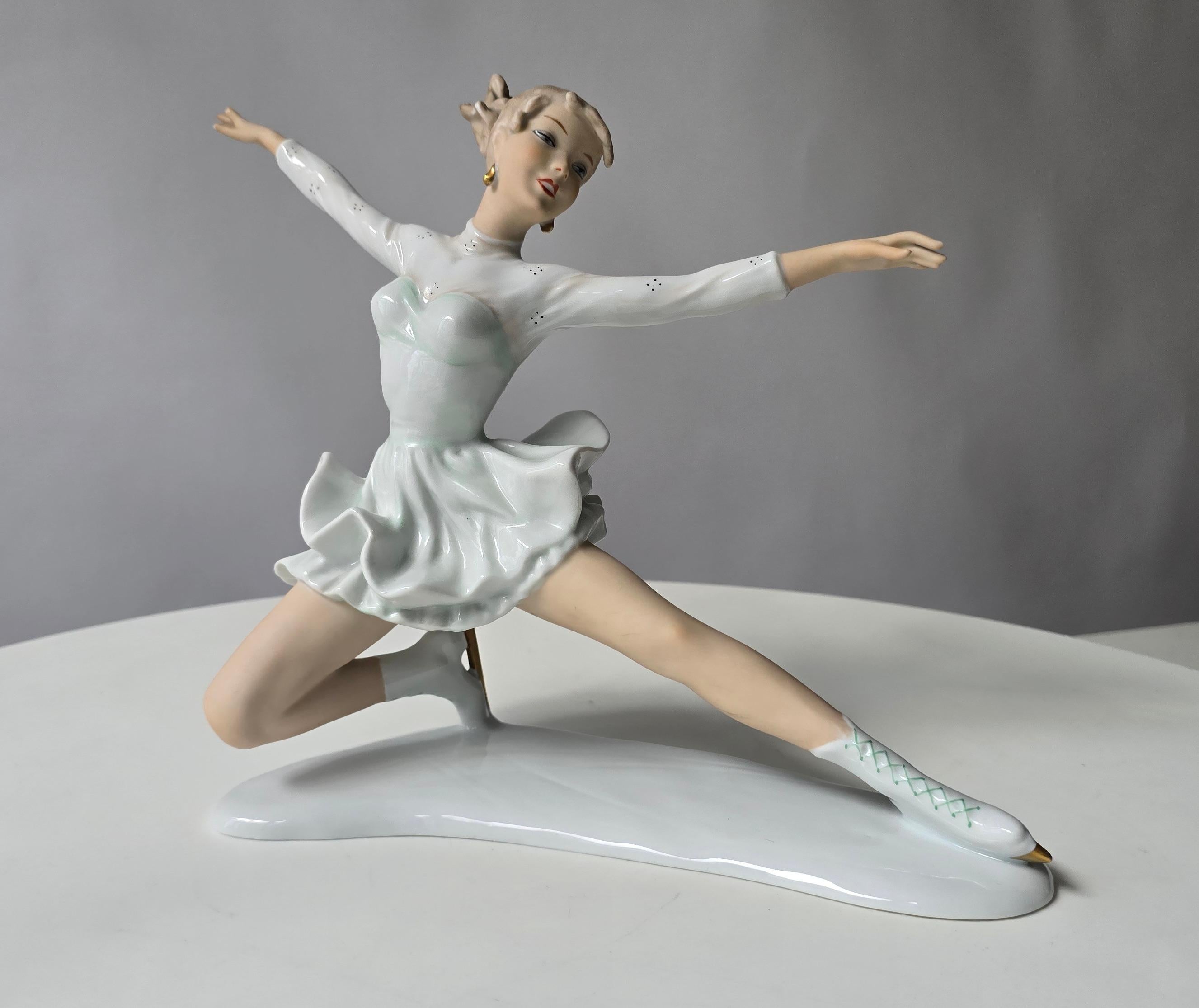 Graceful Wallendorf Ice Skater Figurine, Germany, 1950s – Large Model For Sale 4