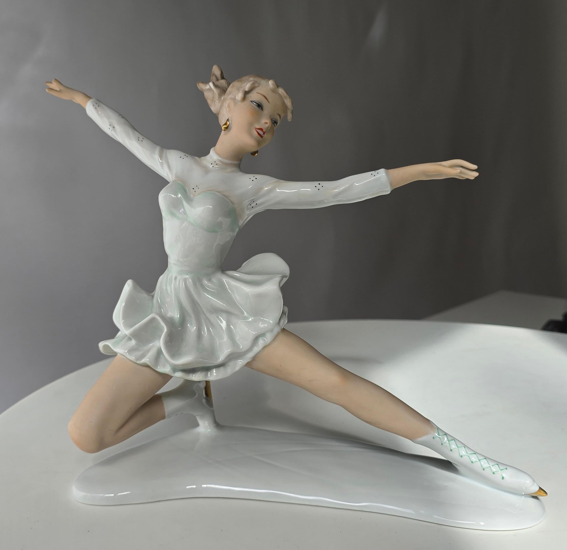 Porcelain Graceful Wallendorf Ice Skater Figurine, Germany, 1950s – Large Model For Sale