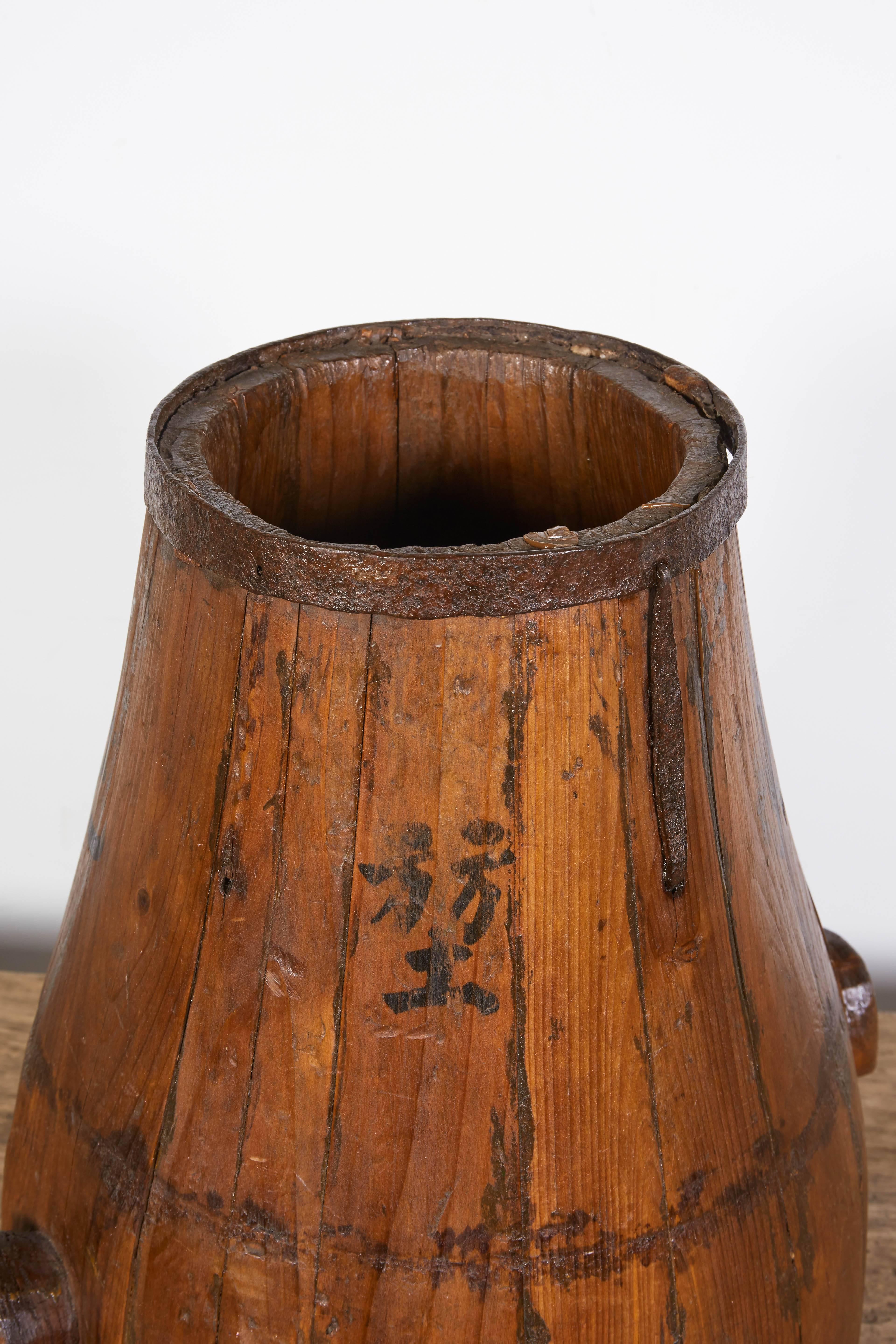 Gracefully Shaped Antique Chinese Rice Container In Good Condition In New York, NY