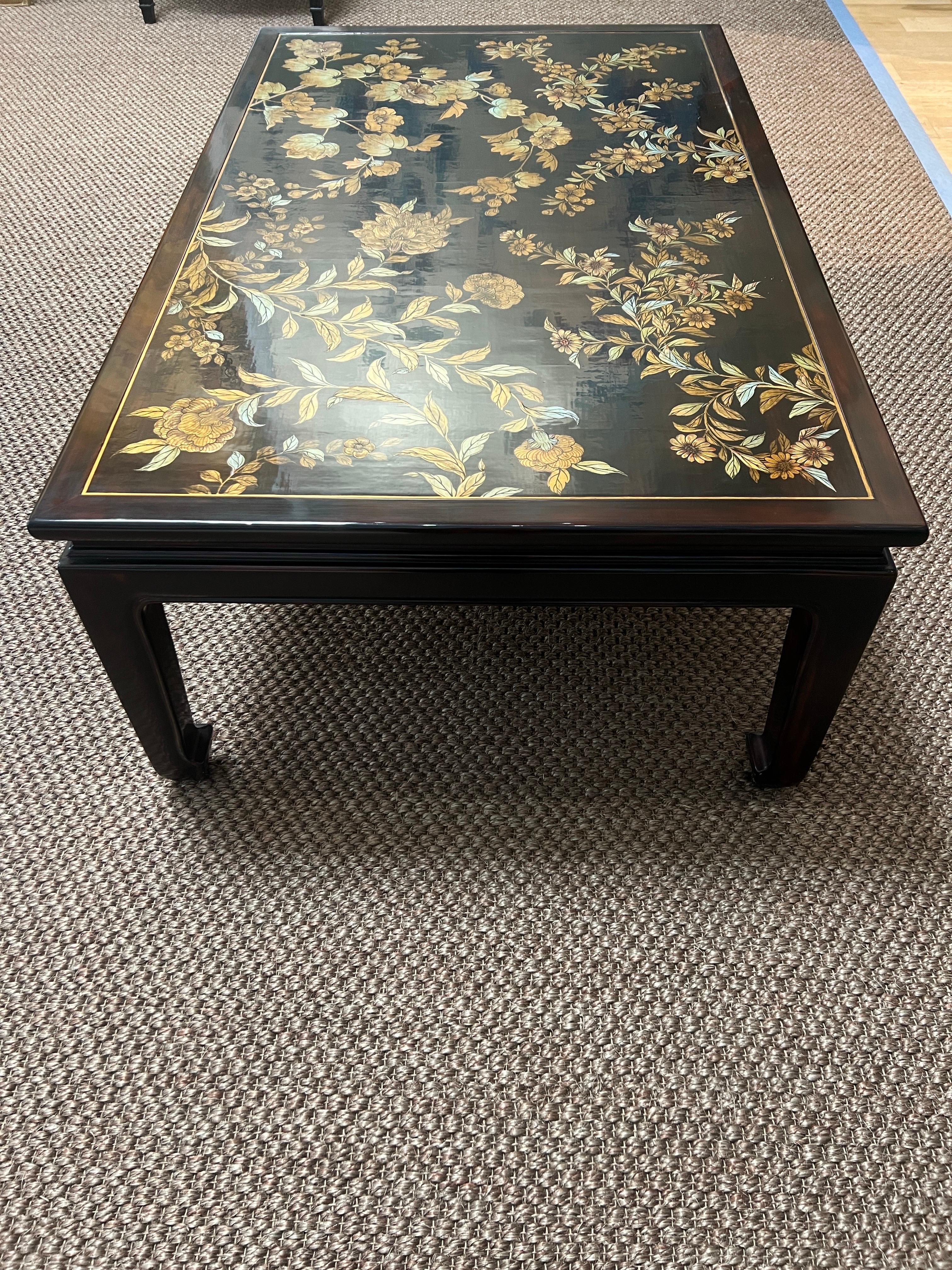 Chinoiserie Gracie Cashew Lacquer Coffee Table with Handpainted Raised Gold Floral Design For Sale