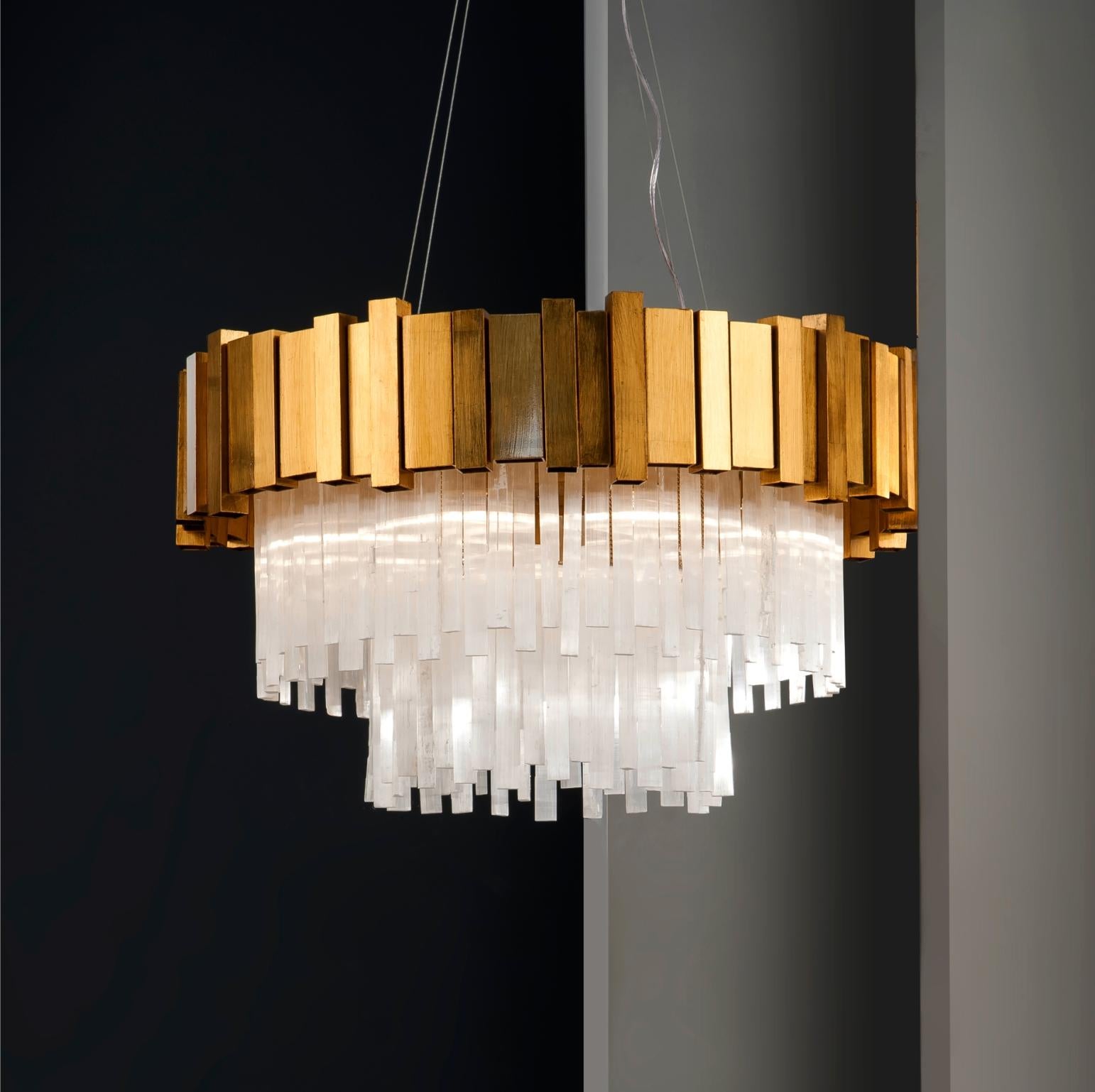 Natural Stone chandelier lamp by Aver 
Dimensions: Diameter 76 x Height 48 cm 
Materials: Aluminum, plated. Natural Moroccan/clear rock, Moroccan rock.
Lighting: 08 x E-14 25w.
Finish: Silver veneer, aged silver veneer, gold veneer, aged gold