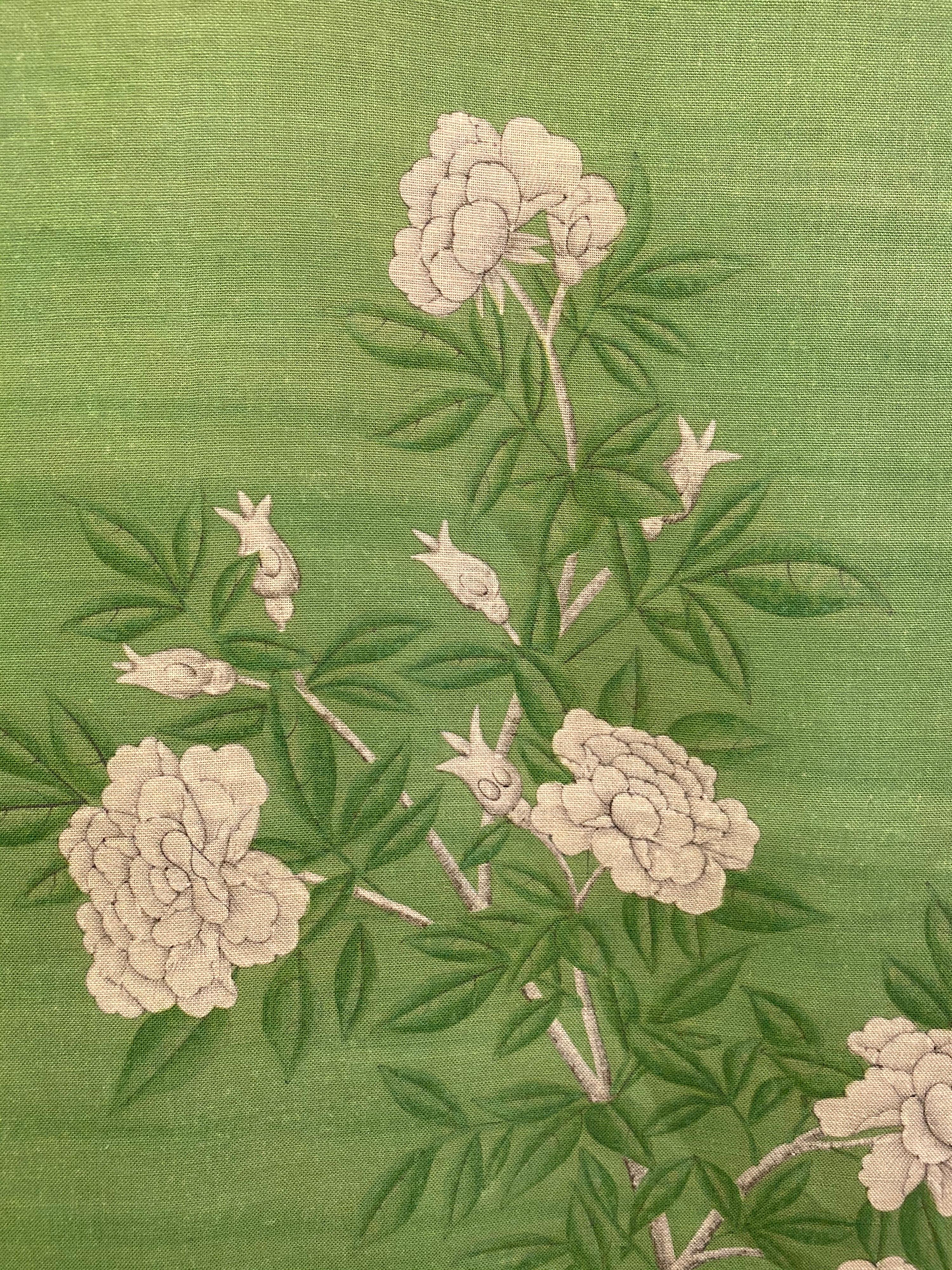 Gracie Chinoiserie Greenfield Pattern Printed Linen Fabric In New Condition For Sale In New York, NY