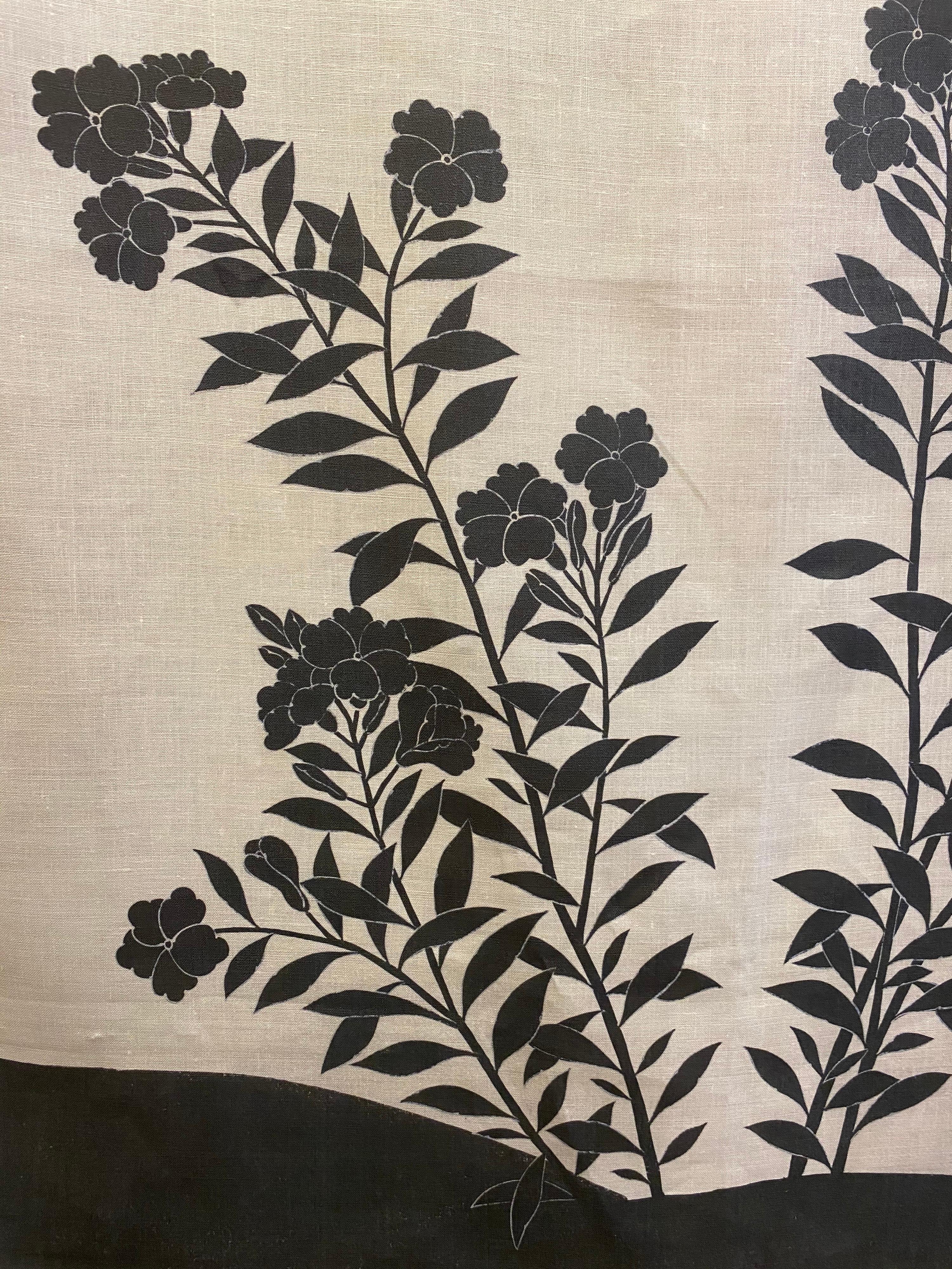 Gracie Chinoiserie Ivory Silhouette Pattern Printed Linen Fabric In New Condition For Sale In New York, NY