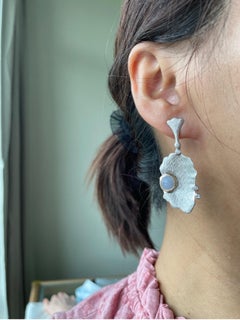 Orecchino in giada di Burma di grado A e diamanti in oro massiccio 18 carati