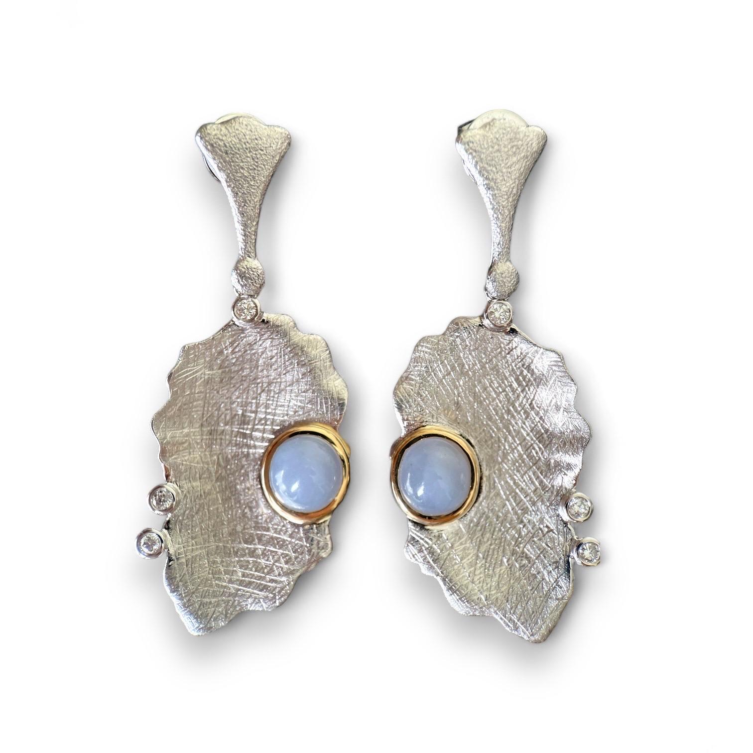 Women's Grade A Burma Jadeite Jade and Diamonds earring in 18k solid gold For Sale