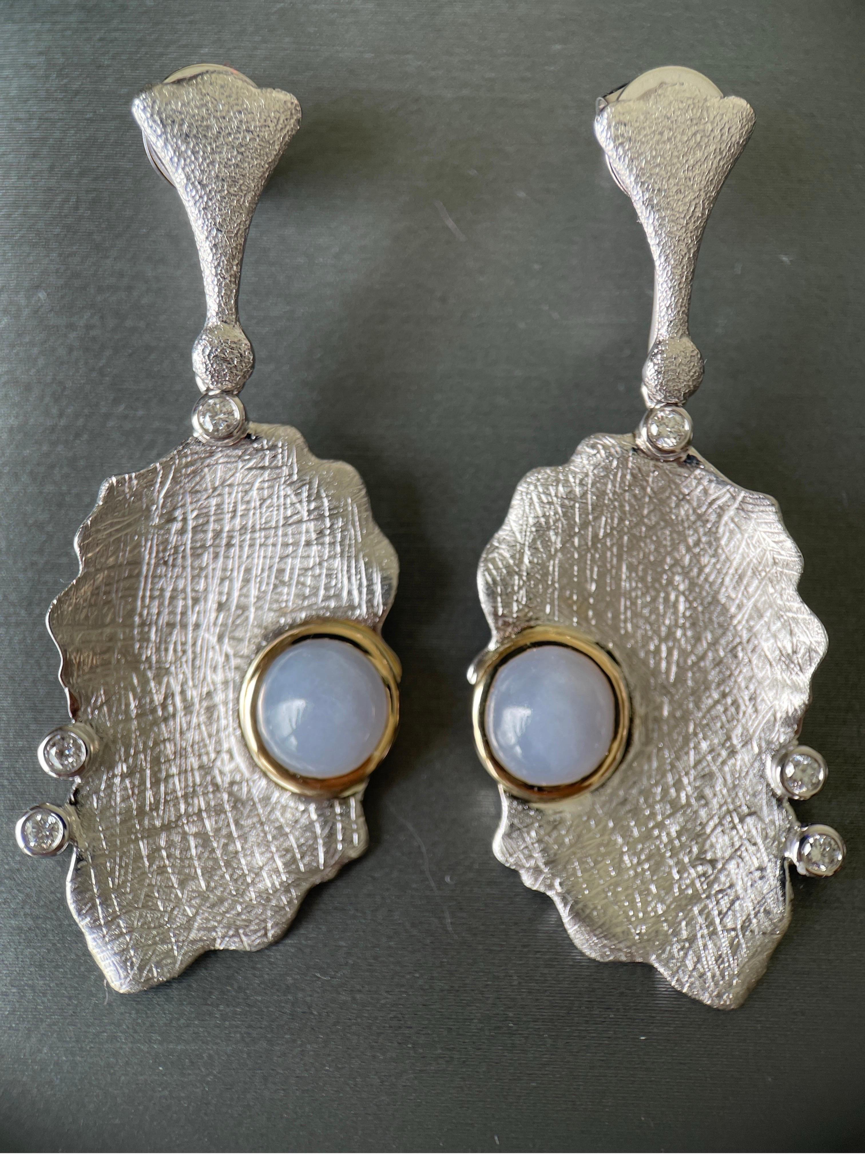 Grade A Burma Jadeite Jade and Diamonds earring in 18k solid gold For Sale 1