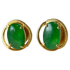 Grade A Jadeite Jade Stud earring in 18k solid gold
