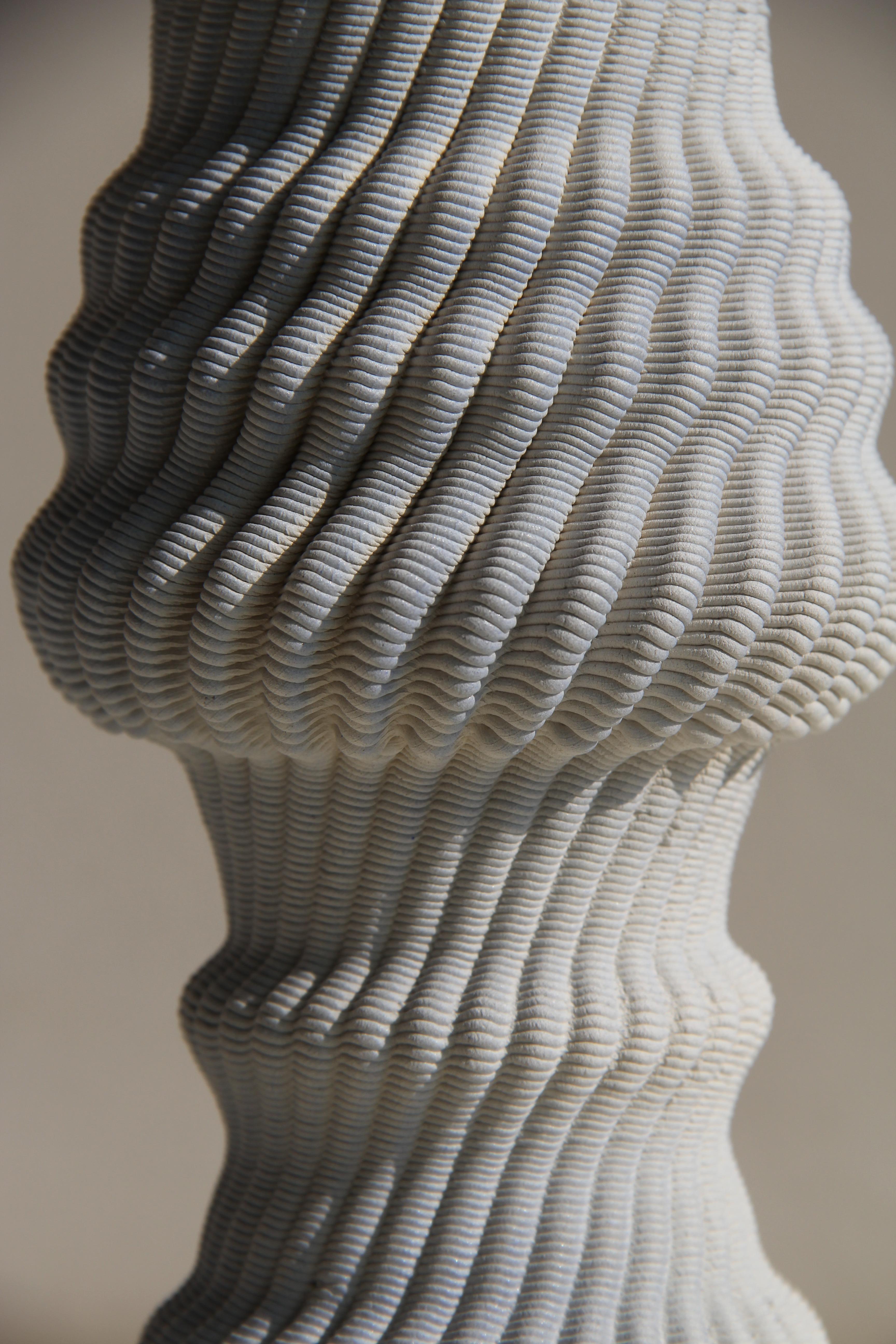 Gradient Blue 3D Printed Ceramic Tecla Vase Italy Contemporary 21st Century For Sale 4