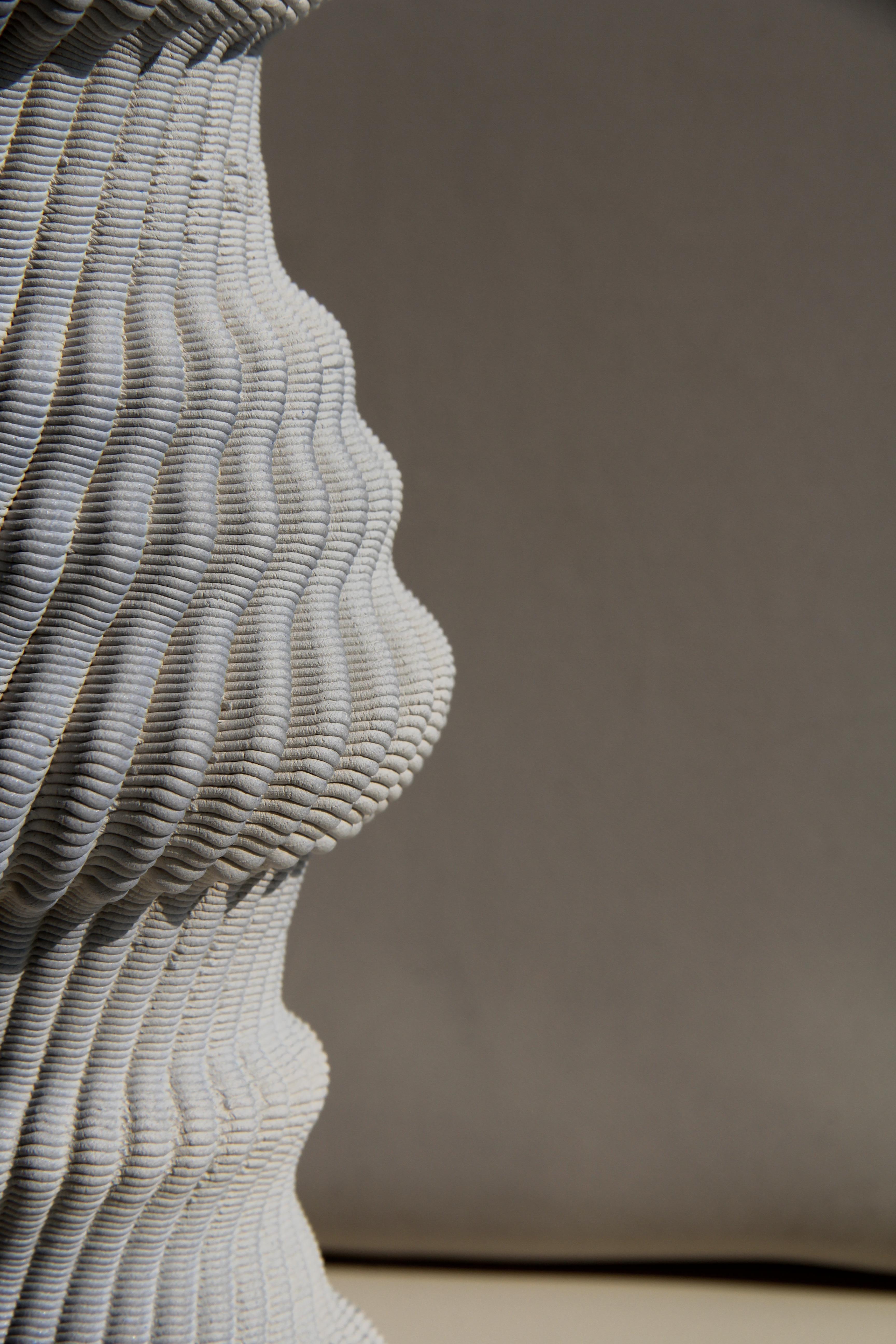 Gradient Blue 3D Printed Ceramic Tecla Vase Italy Contemporary 21st Century For Sale 2