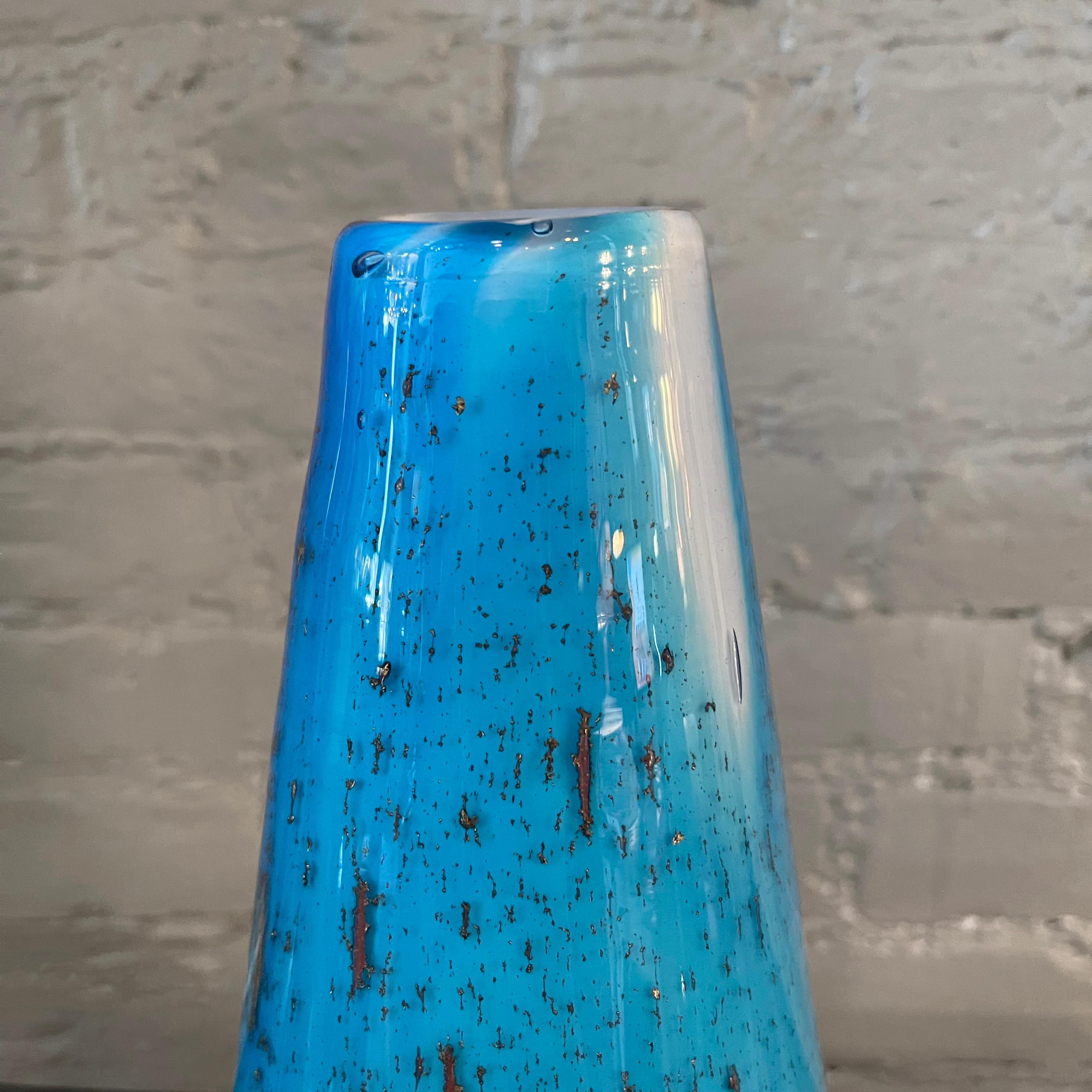 Gradient Blue Gold Fleck Murano Glass Vase, Tear Drop Shape In Good Condition For Sale In Brooklyn, NY