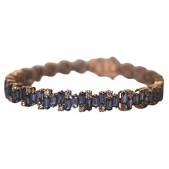 12.19 Carat Gradient Blue Sapphire Yellow Gold Baguette Bracelet with Diamonds