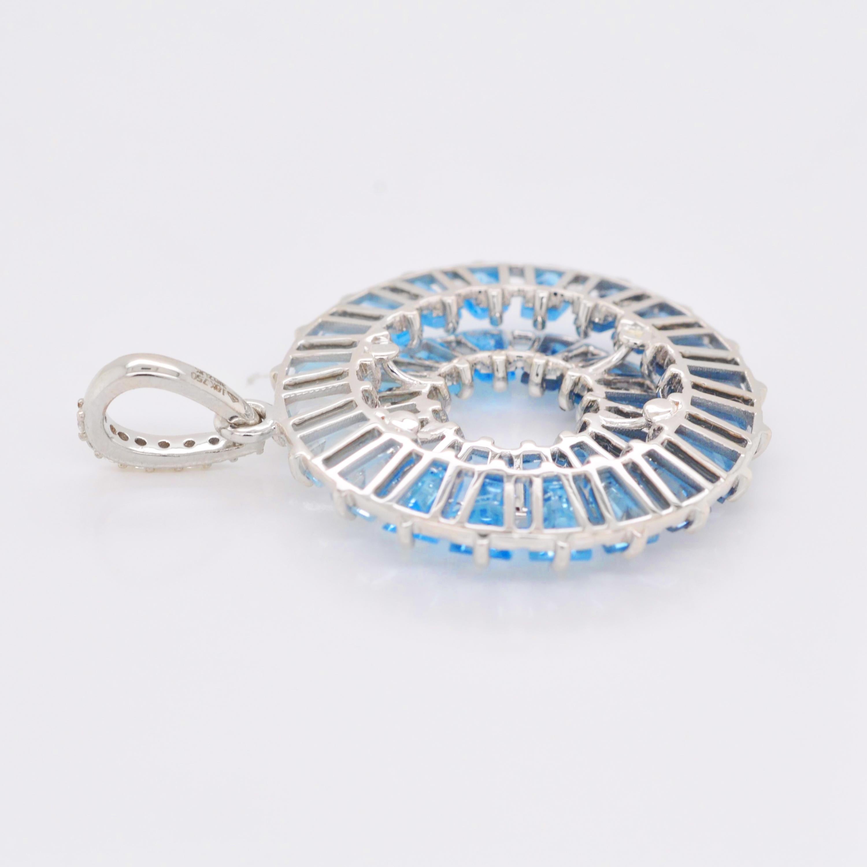 Ciondolo circolare in oro Art Deco con Topazio Blu Gradiente Baguette in vendita 4