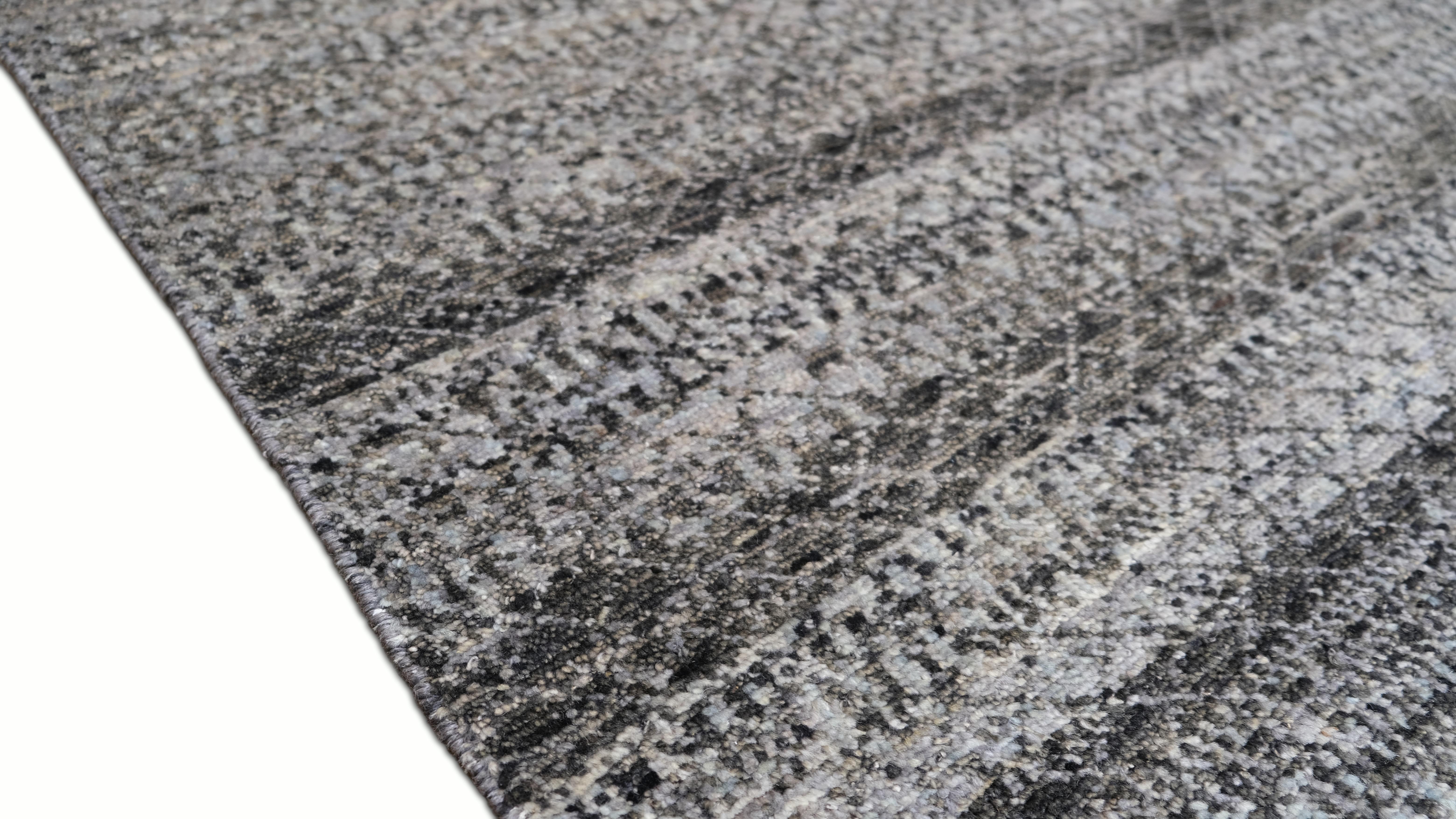 Modern Gradient Texture with Subtle Organic Pattern Grey Charcoal Wool Rug 8'9''x12'1'' For Sale