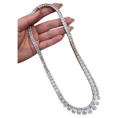 Abgestufte 19,5" Illusion gefasste Diamant-Halskette 30,16 Karat insgesamt 14k Weißgold