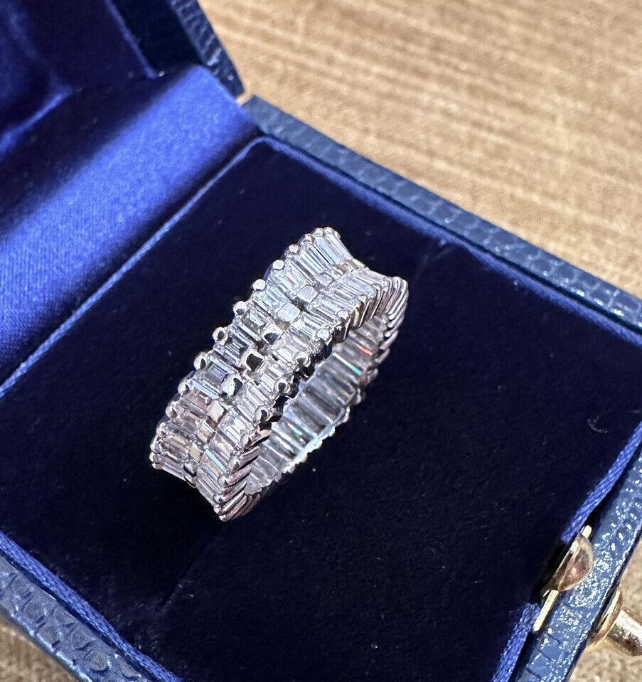 Graduated Baguette Diamond Eternity Ring in Platinum In Excellent Condition For Sale In La Jolla, CA