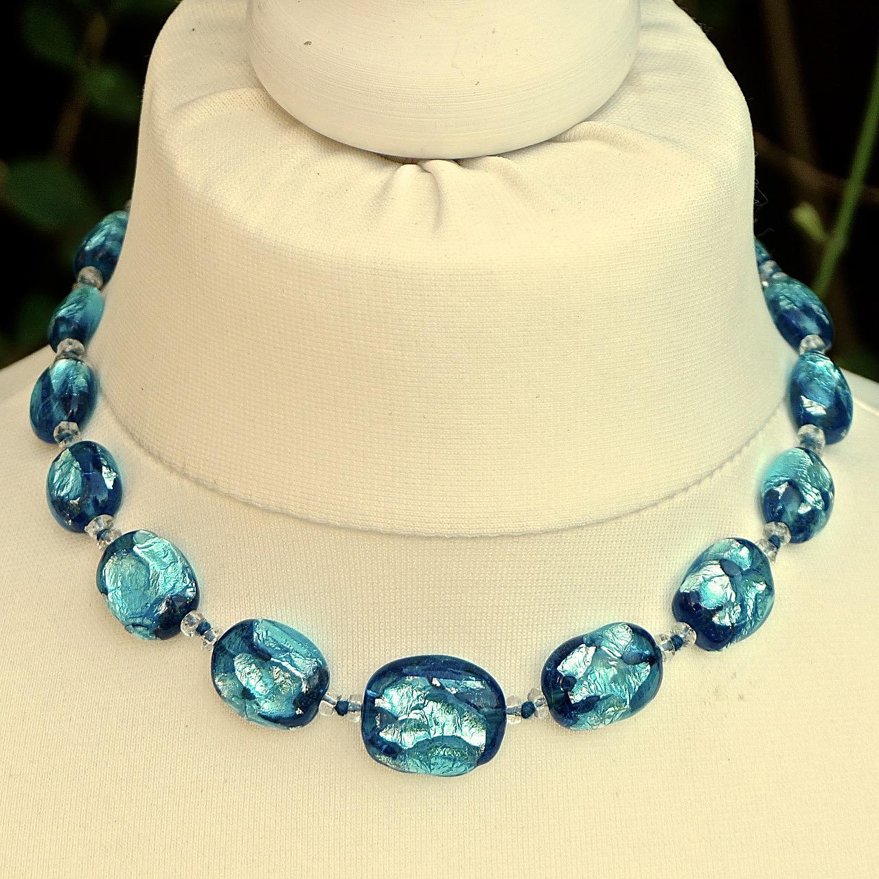 Graduated Blue Foil Glass Bead Necklace with a Silver Clasp For Sale 1