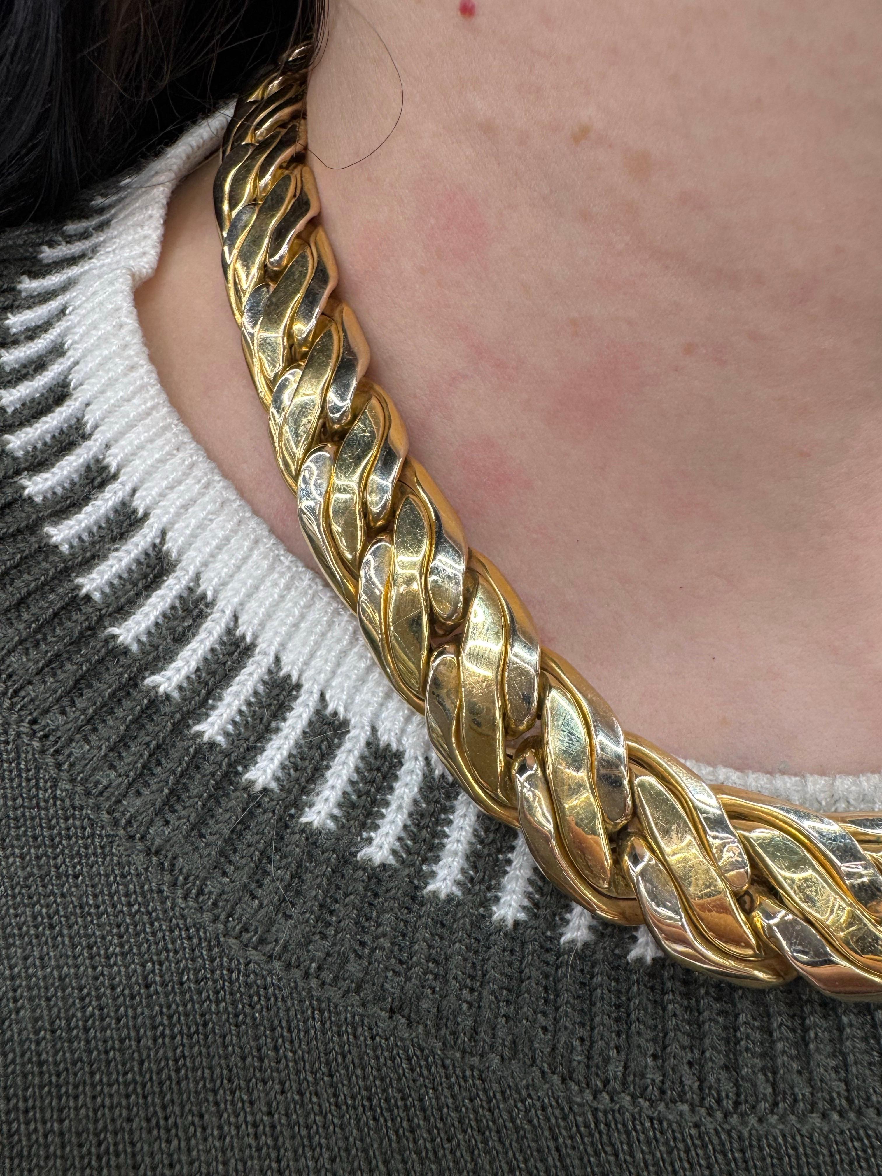 Graduated Braided Link Necklace 18 Karat Yellow Gold 87.7 Grams 17.5 Inches In Excellent Condition For Sale In New York, NY