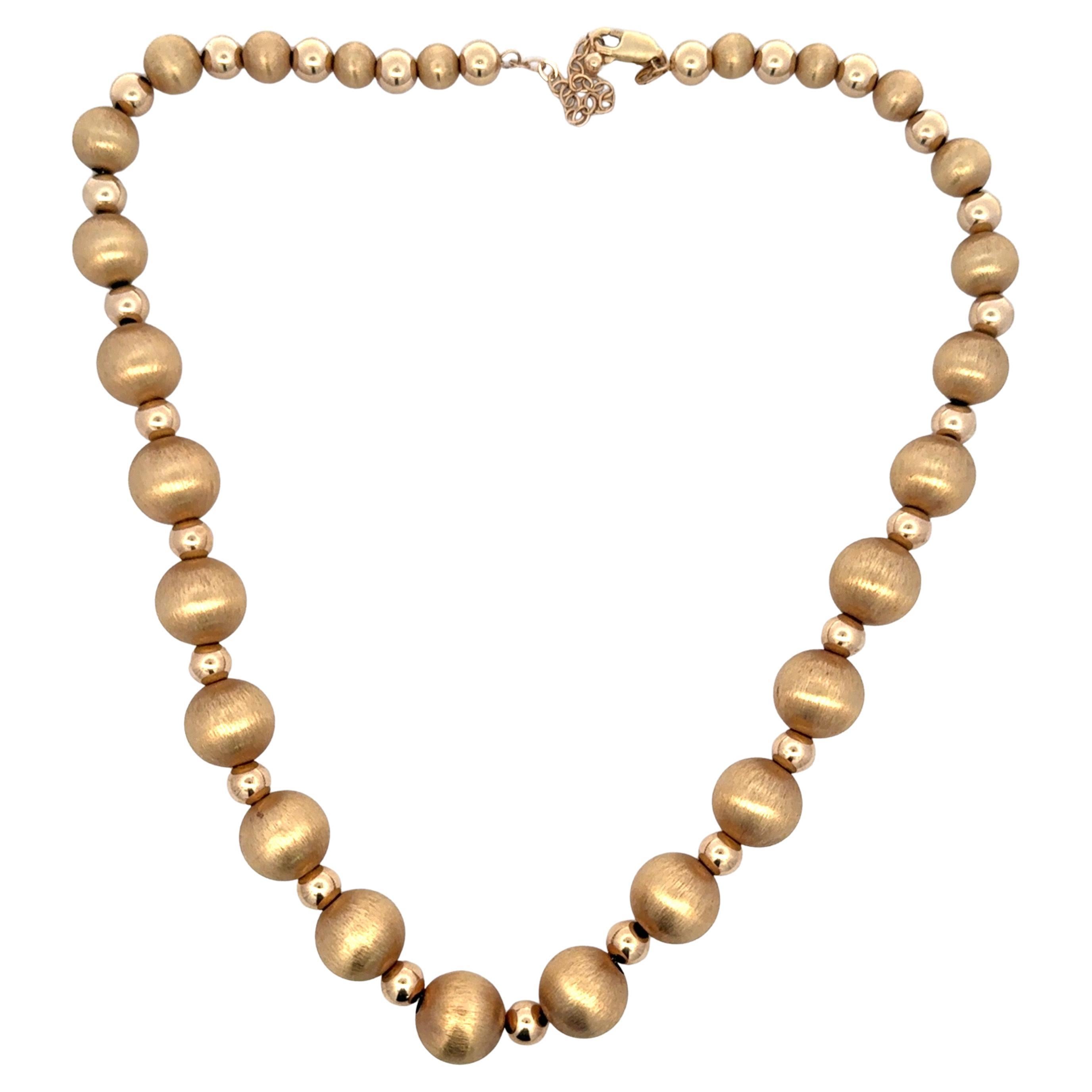 Collana con motivo a sfera graduata, spazzolata e lucidata a specchio in oro 14 carati 14,9 grammi in vendita 7
