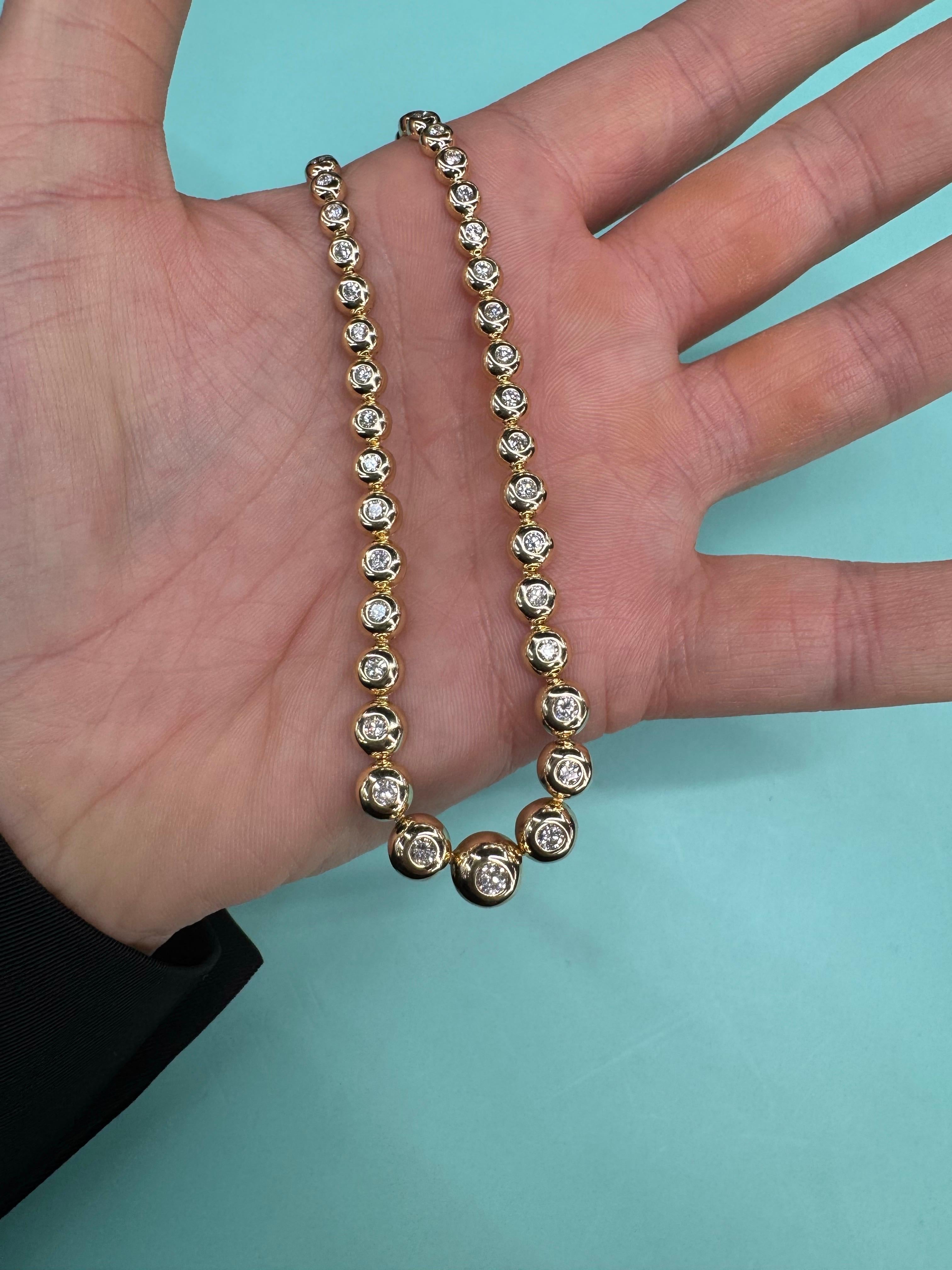 Collier tennis à bulles graduées en or jaune 14 carats G VS2 de 3,03 carats en vente 2